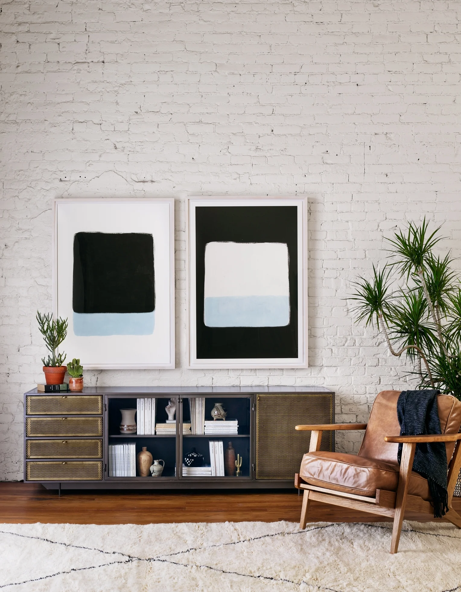 Austin Accent Chair 20 Austin Accent Chair