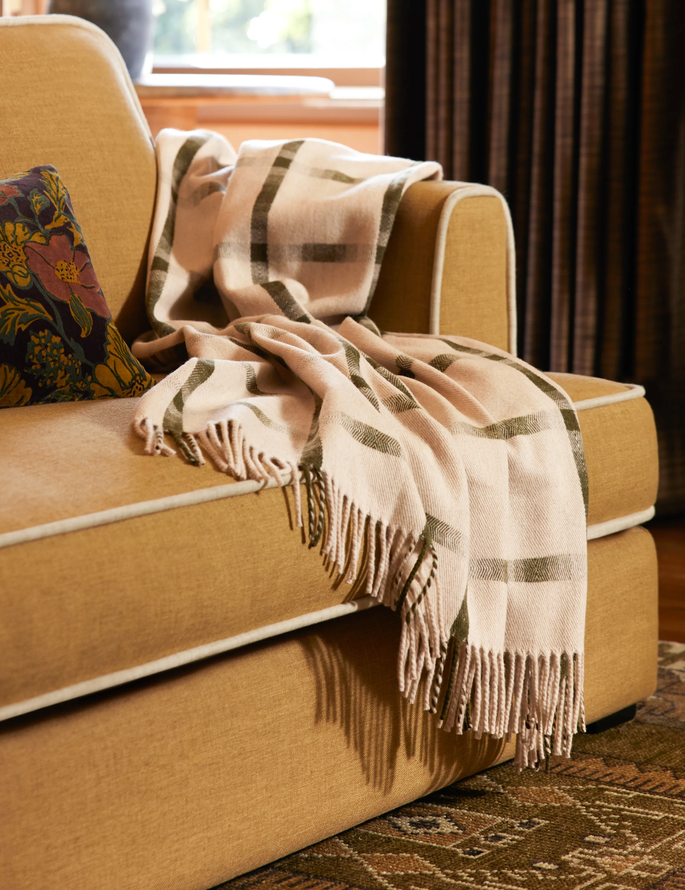 Atwood Lambswool Throw