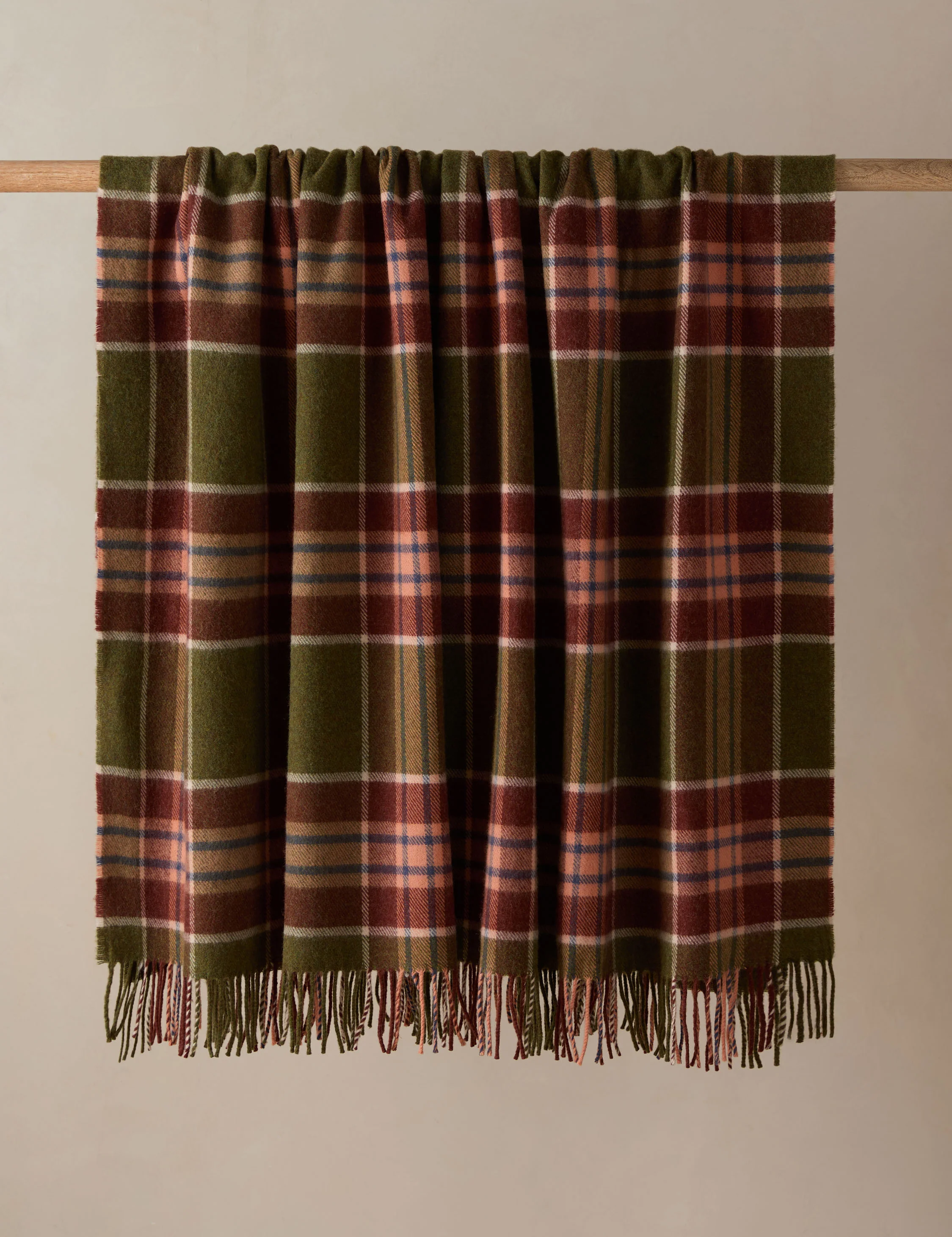 Holm Lamswool Throw