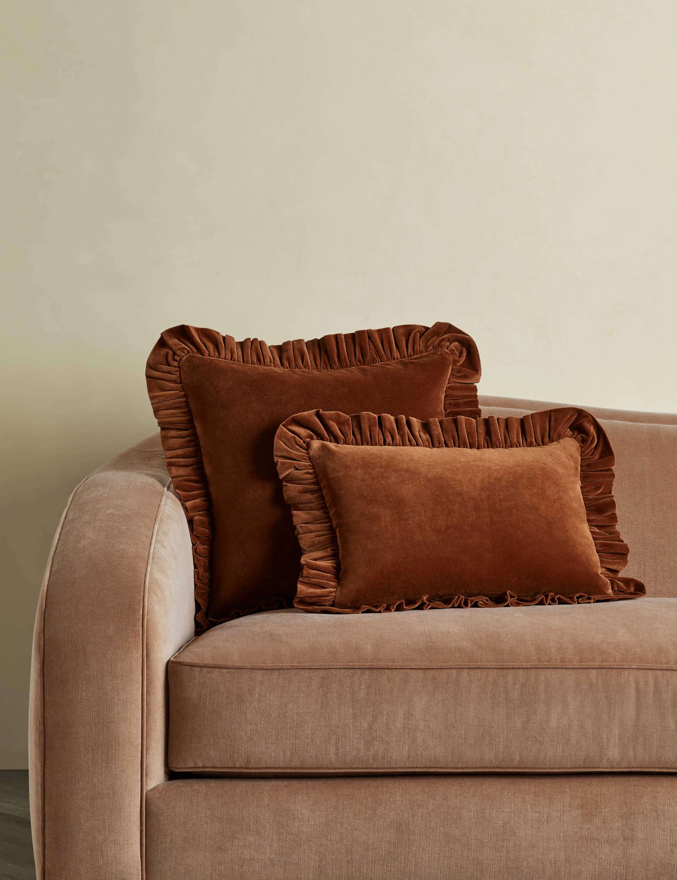 Mauree Velvet Pillow 10 Mauree Velvet Pillow