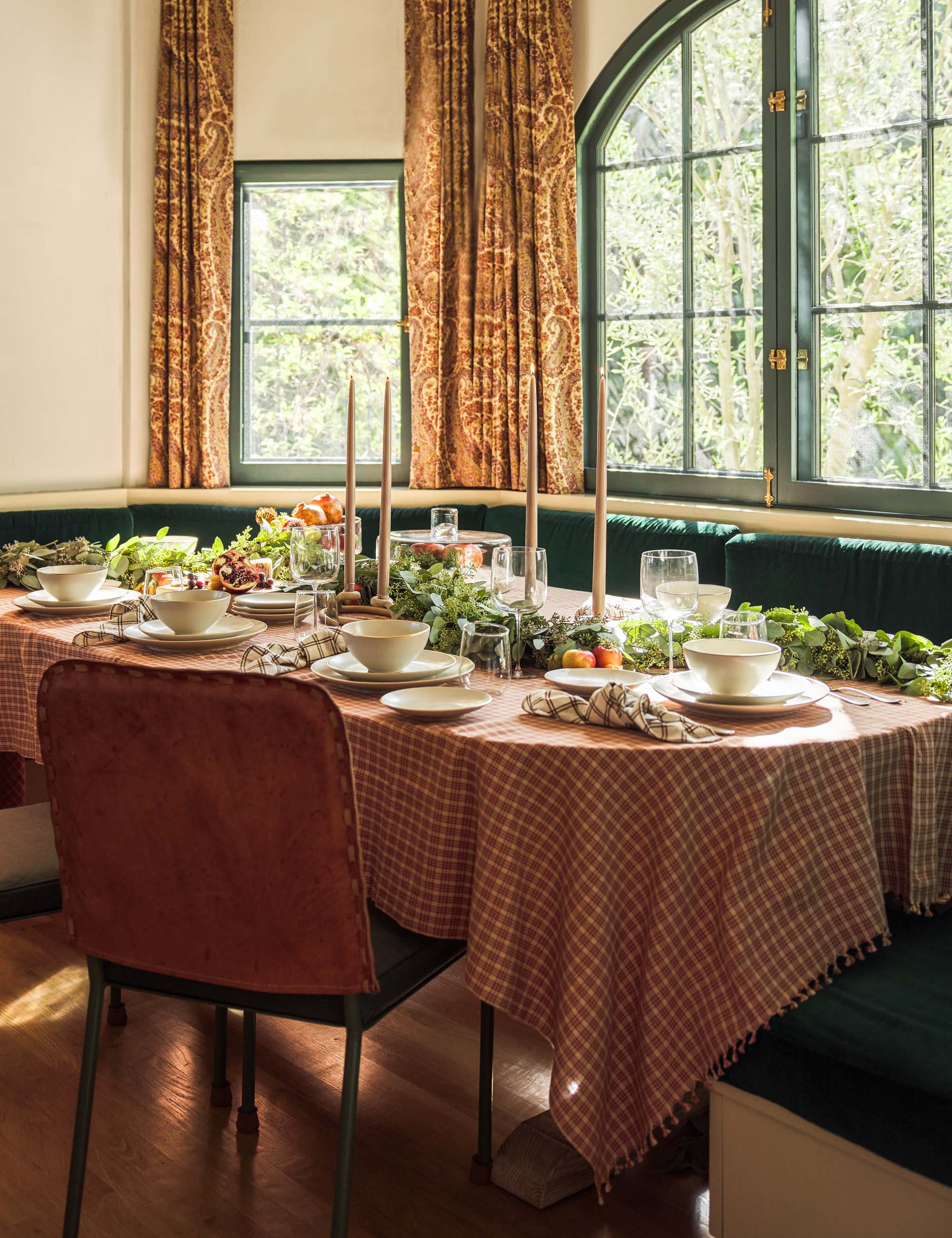 Fresh Handmade Seeded Eucalyptus Garland 8 Fresh Handmade Seeded Eucalyptus Garland