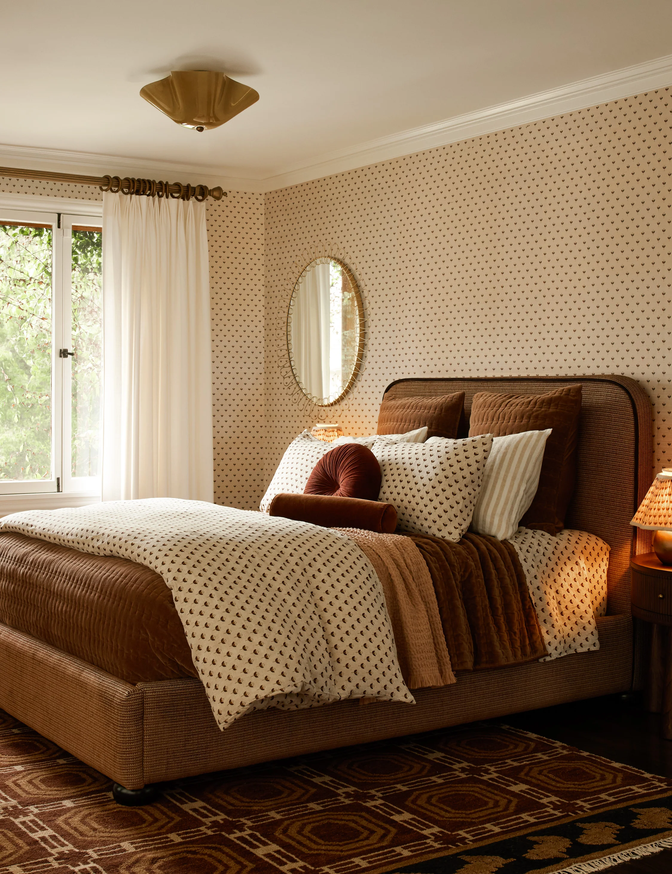 Poiret Grasscloth Wallpaper