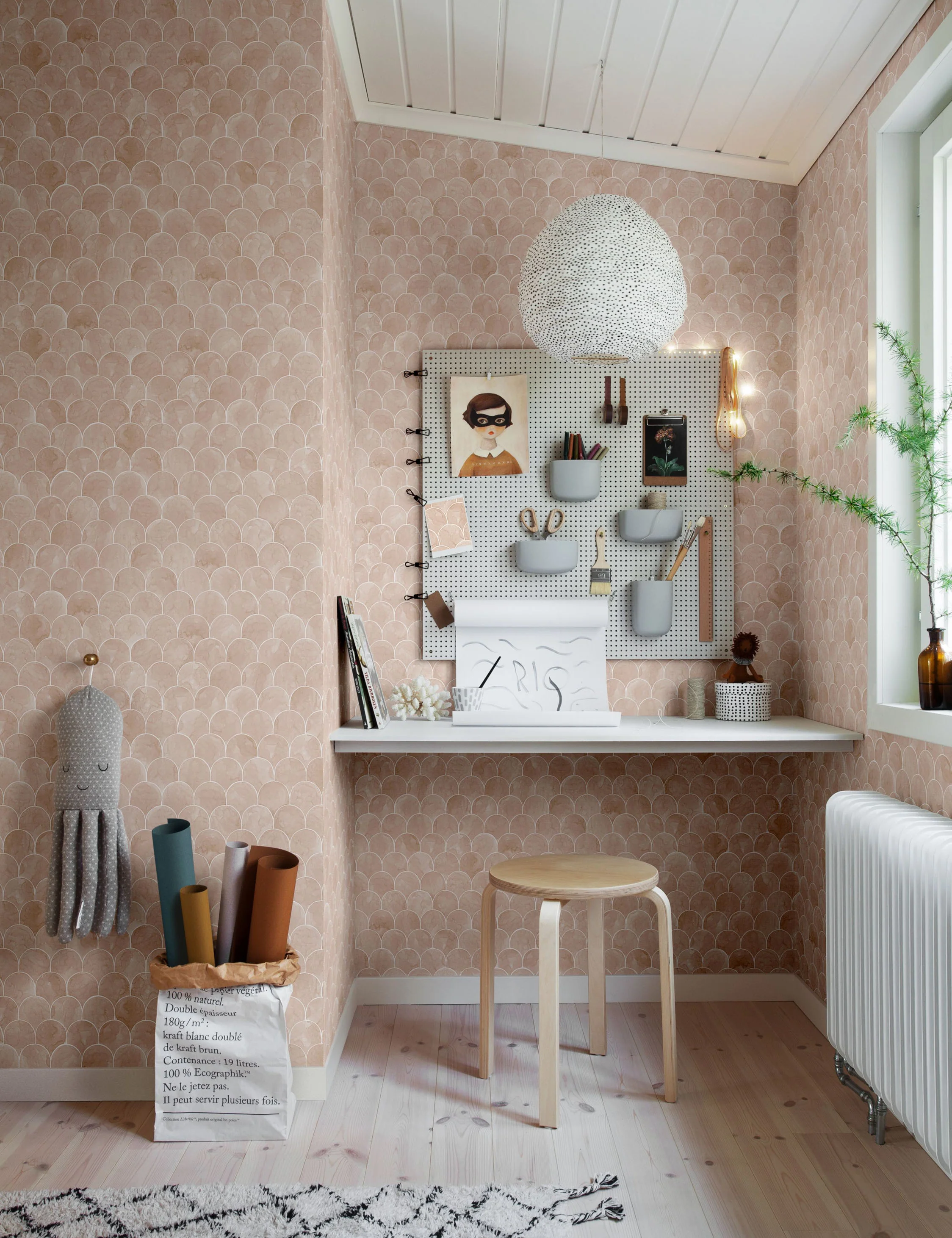 Igor Wallpaper by Scalamandre