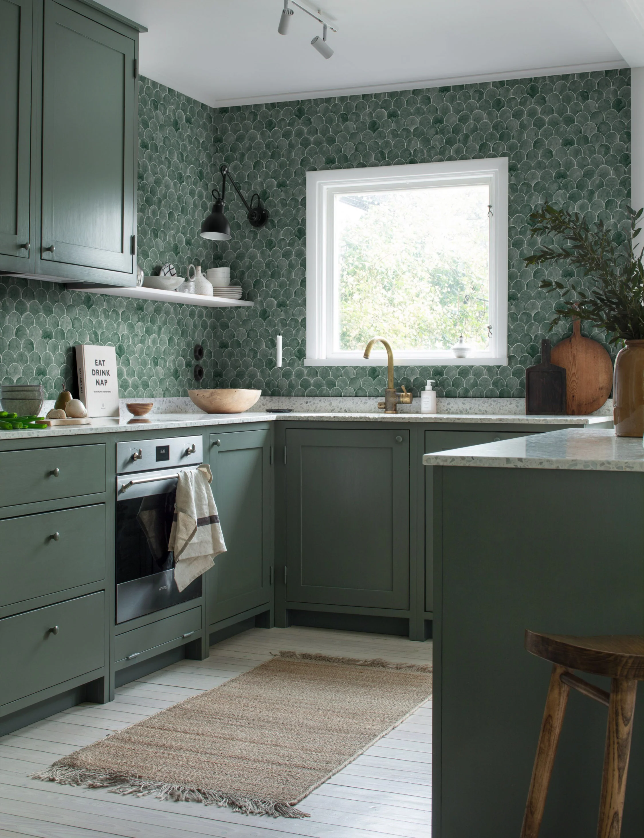 Igor Wallpaper by Scalamandre