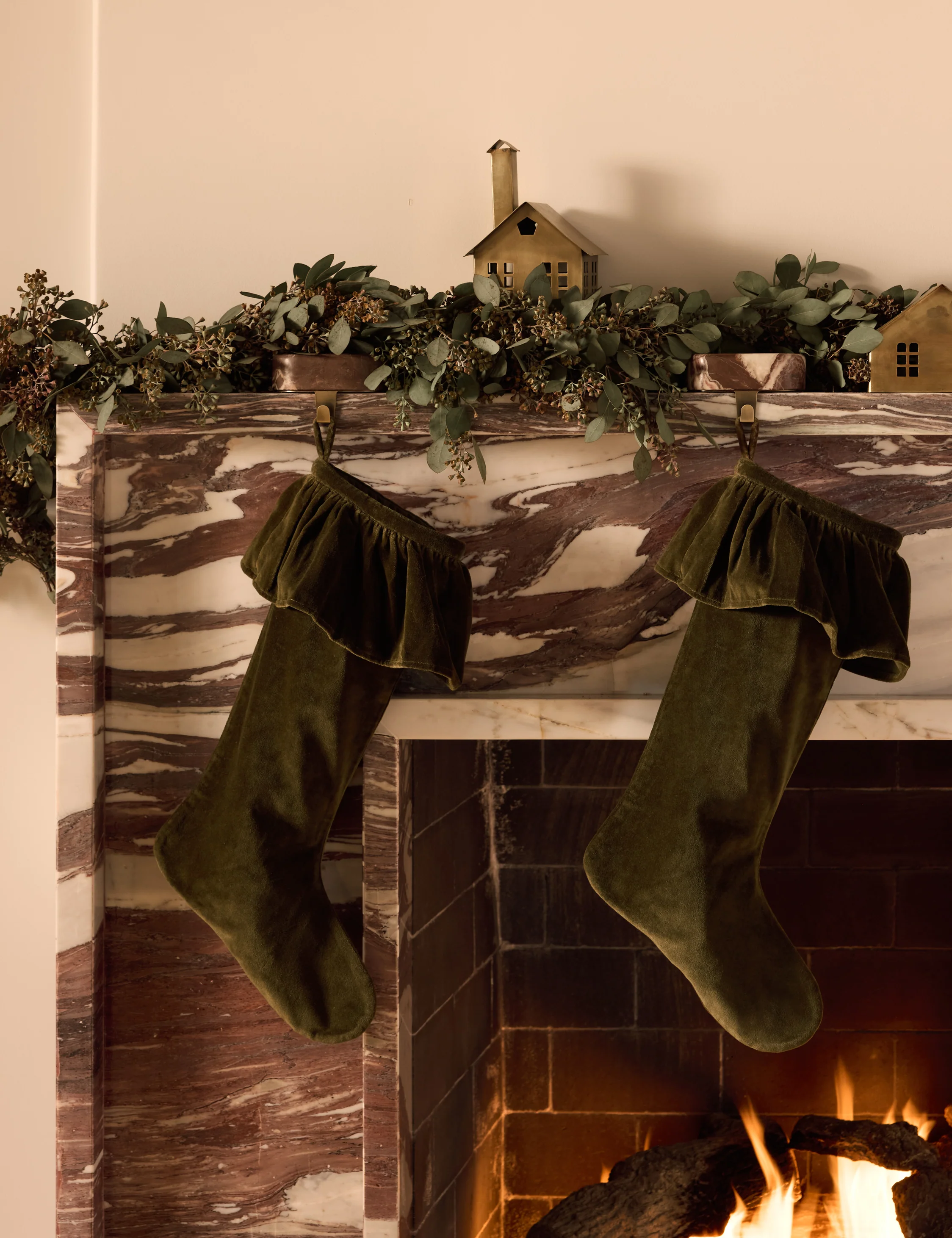 Mauree Velvet Stocking