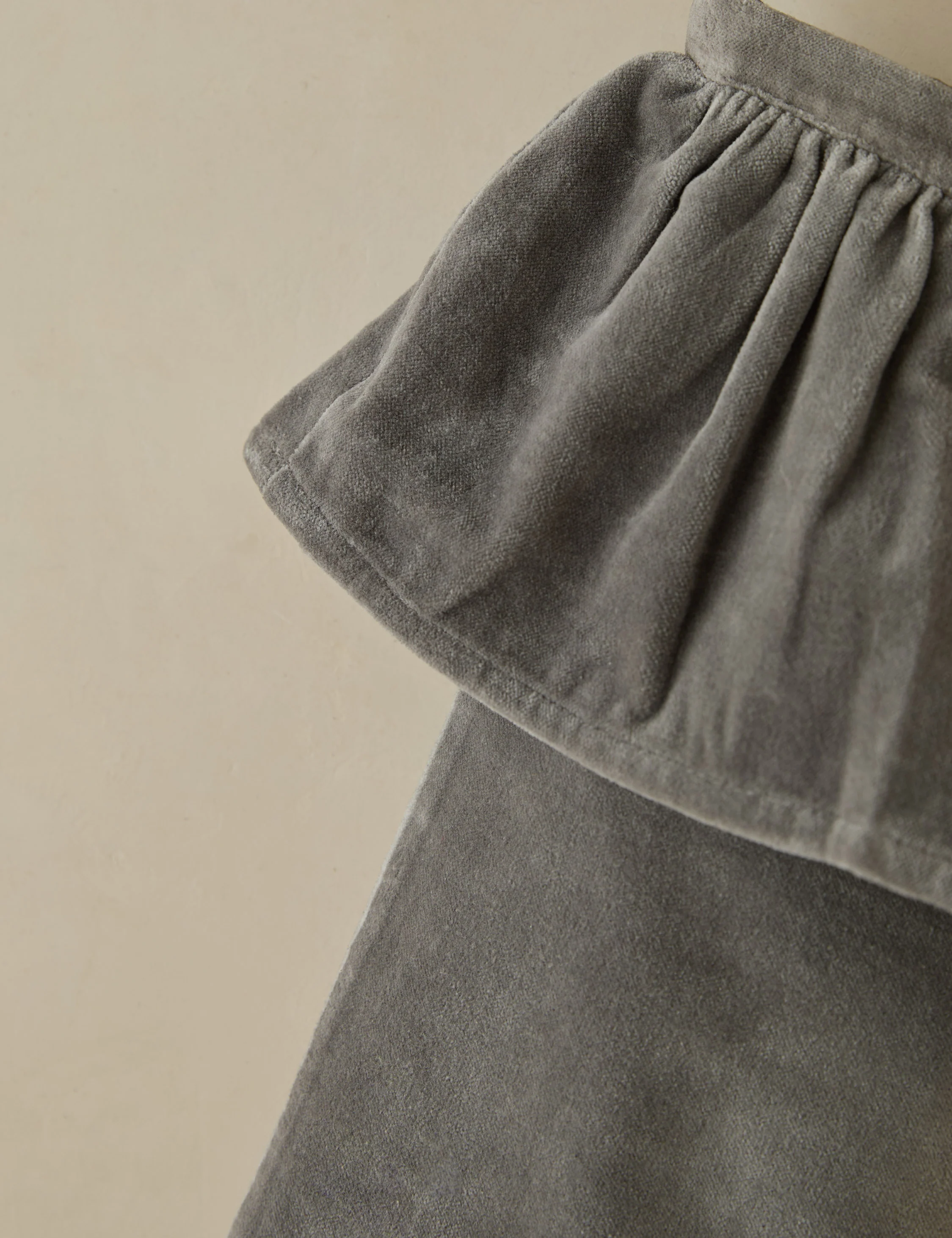 Mauree Velvet Stocking