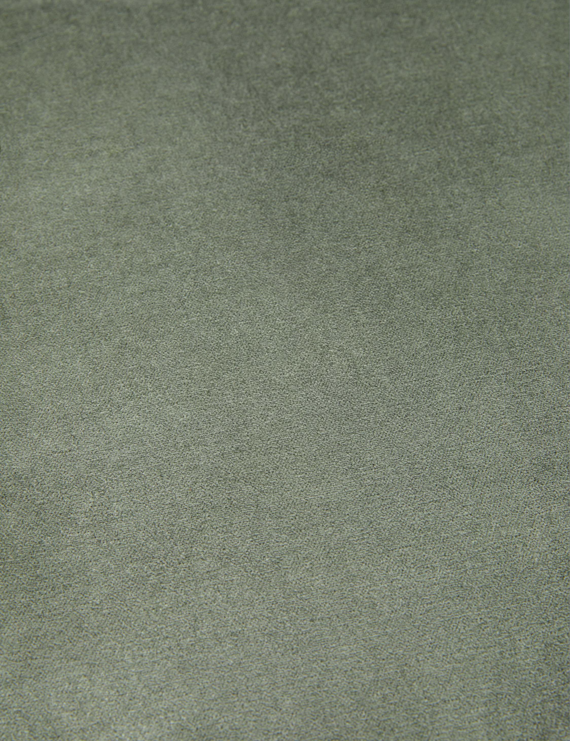 Brandis Velvet Tree Skirt