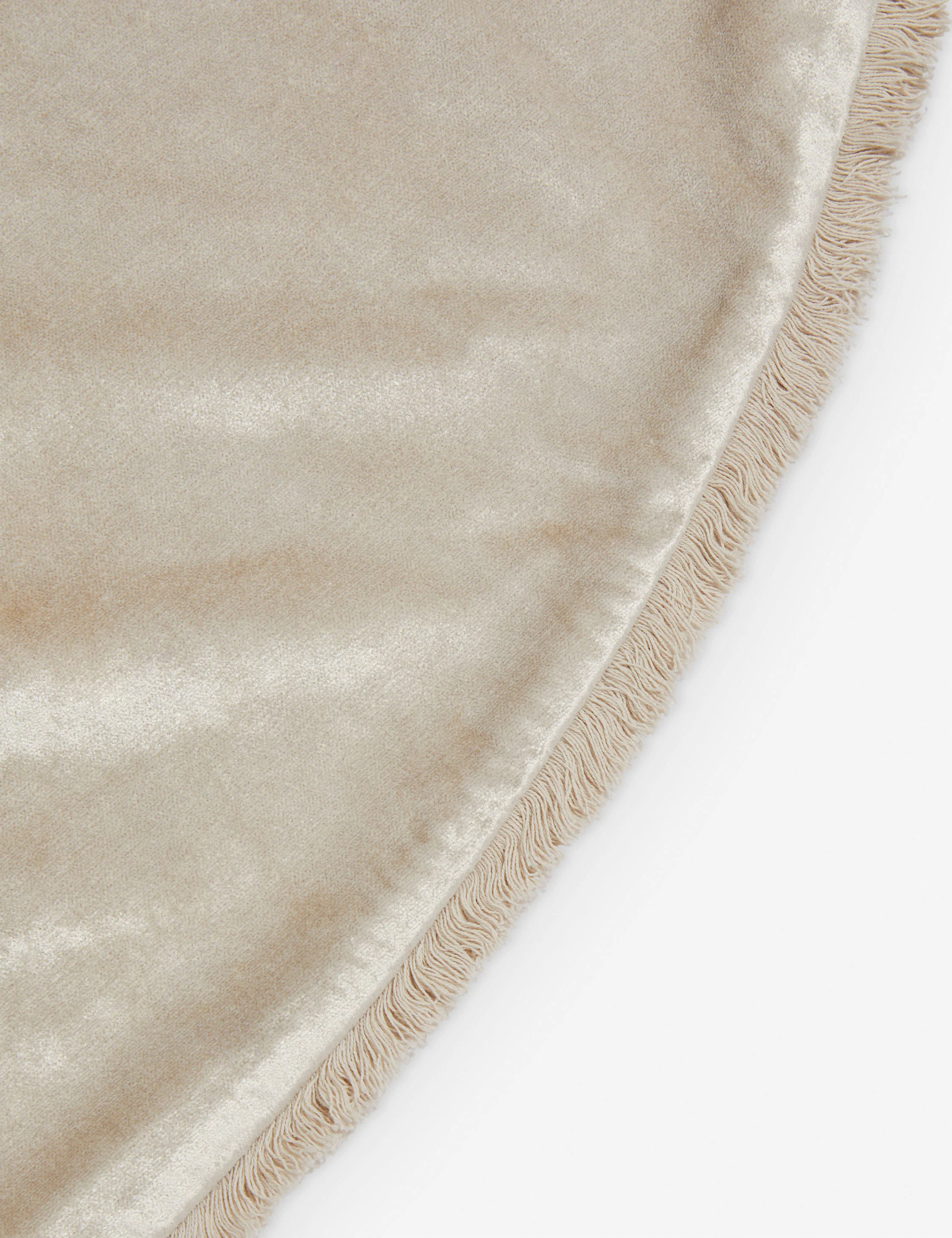 Brandis Velvet Tree Skirt