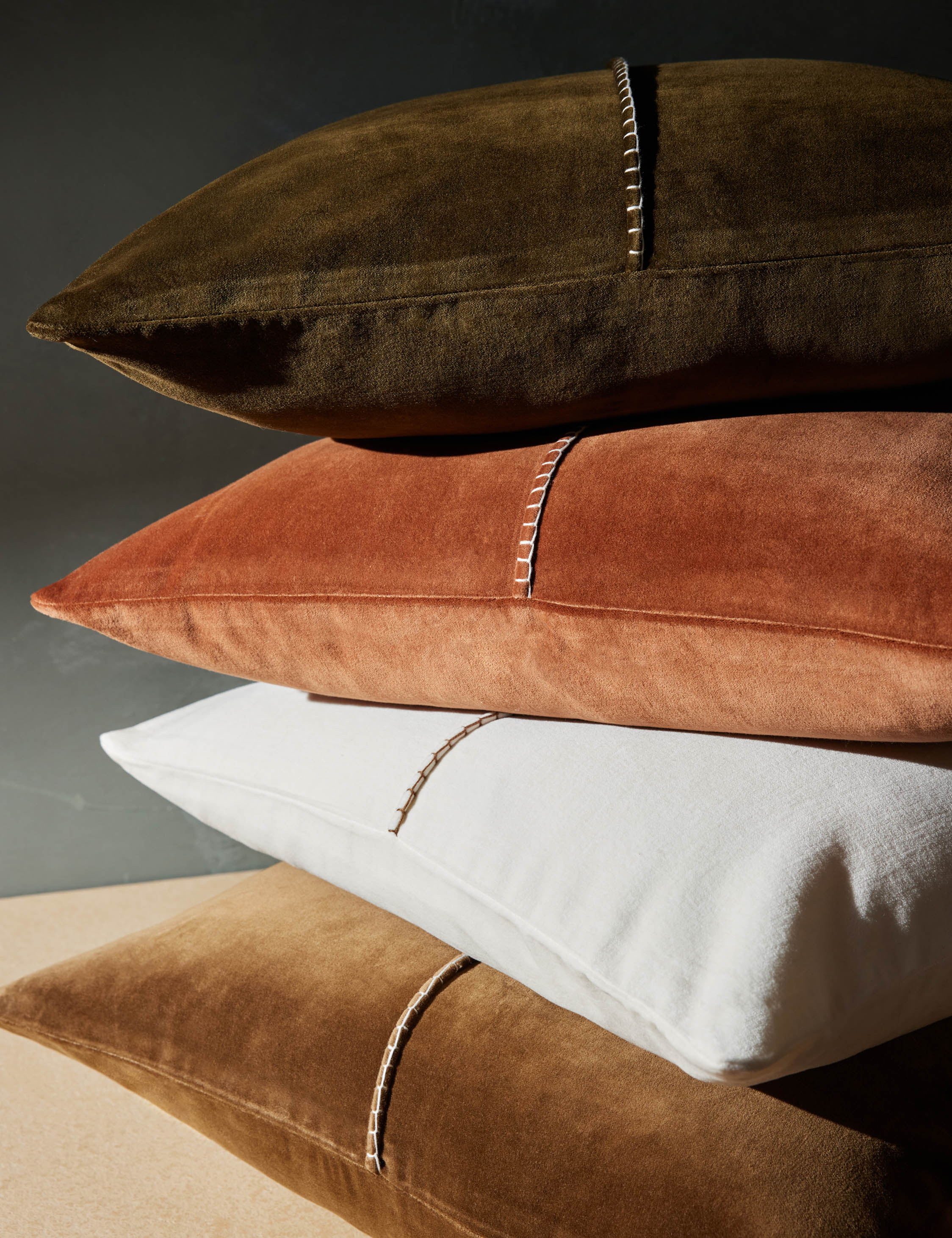 Caddie Velvet Pillow