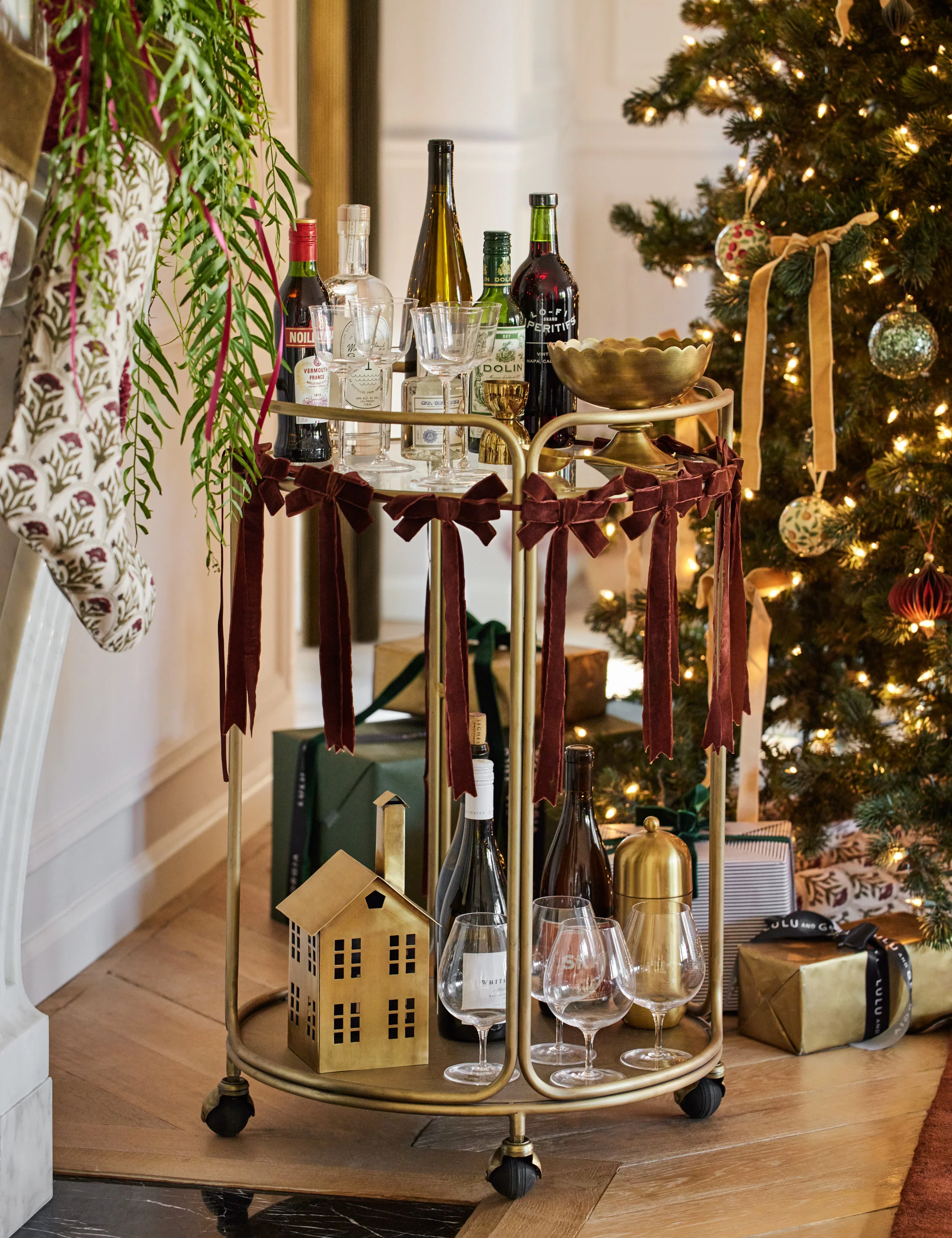 Elodie Mantel Houses (Set of 2)