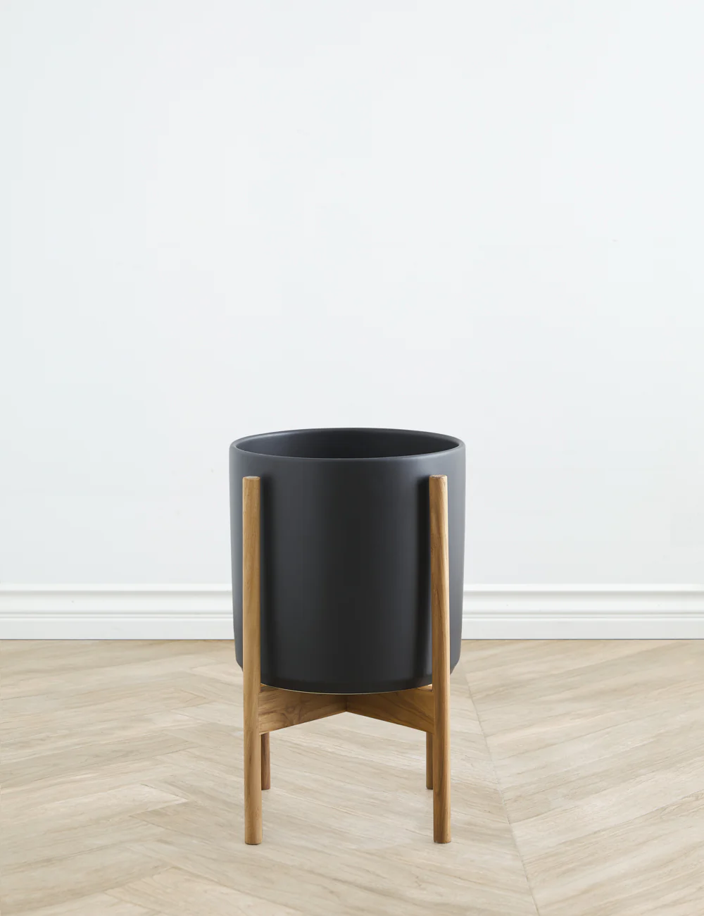 Ceramic Planter Pot + Teak Stand by LBE Design