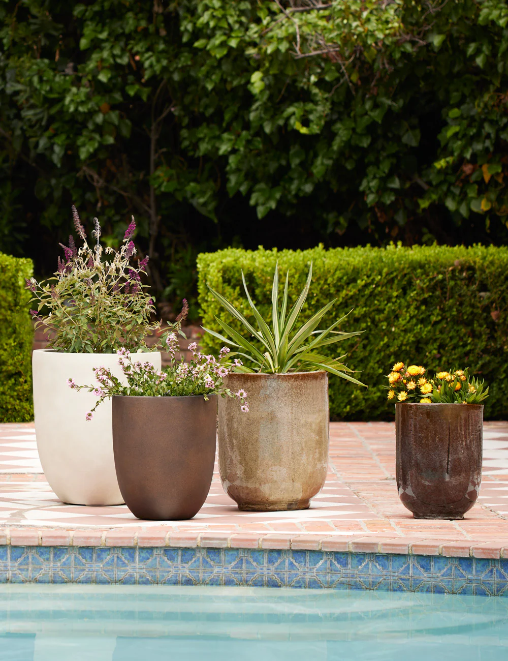 Bradford Planters by Campania International