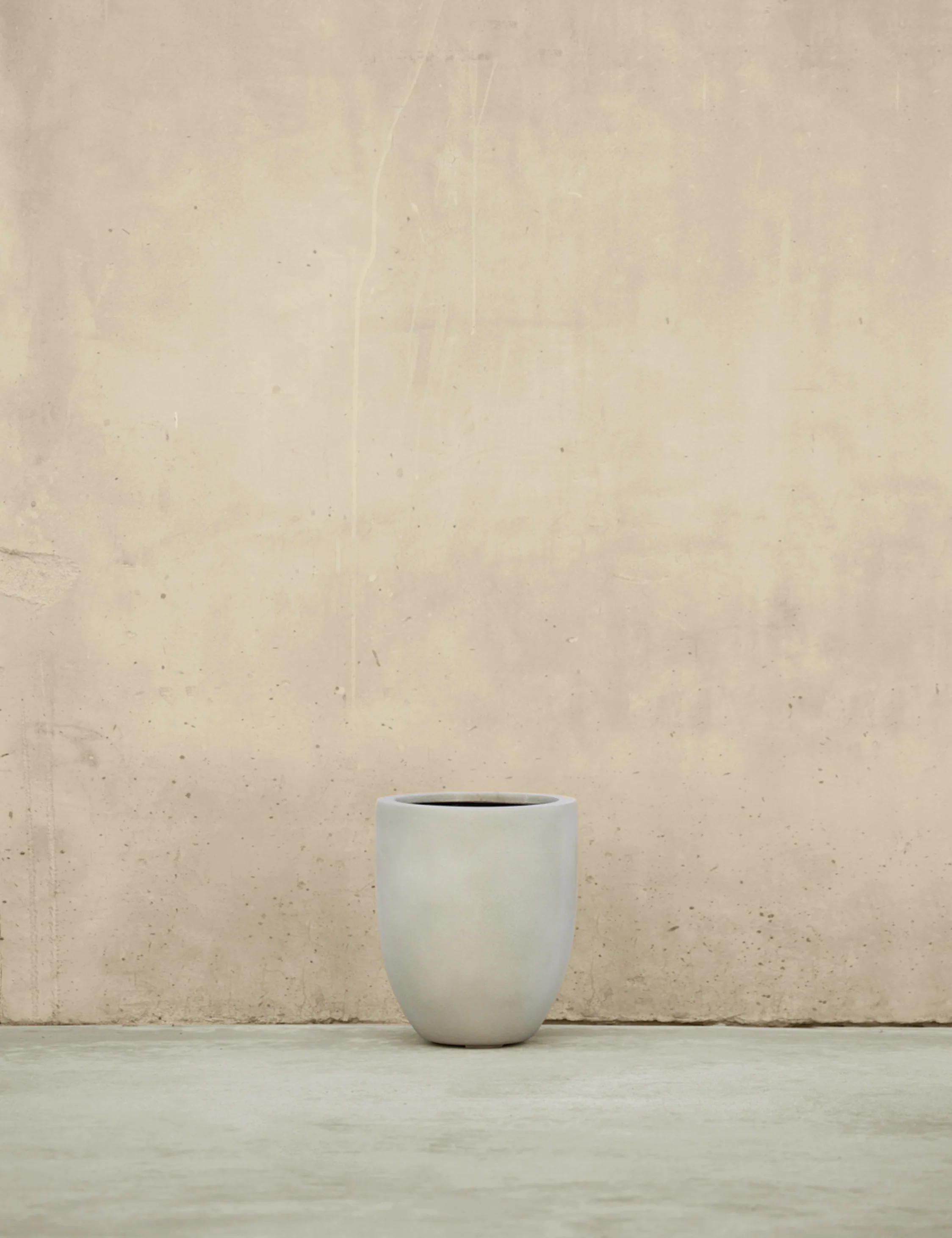 Bradford Planters by Campania International 14 Bradford Planters by Campania International