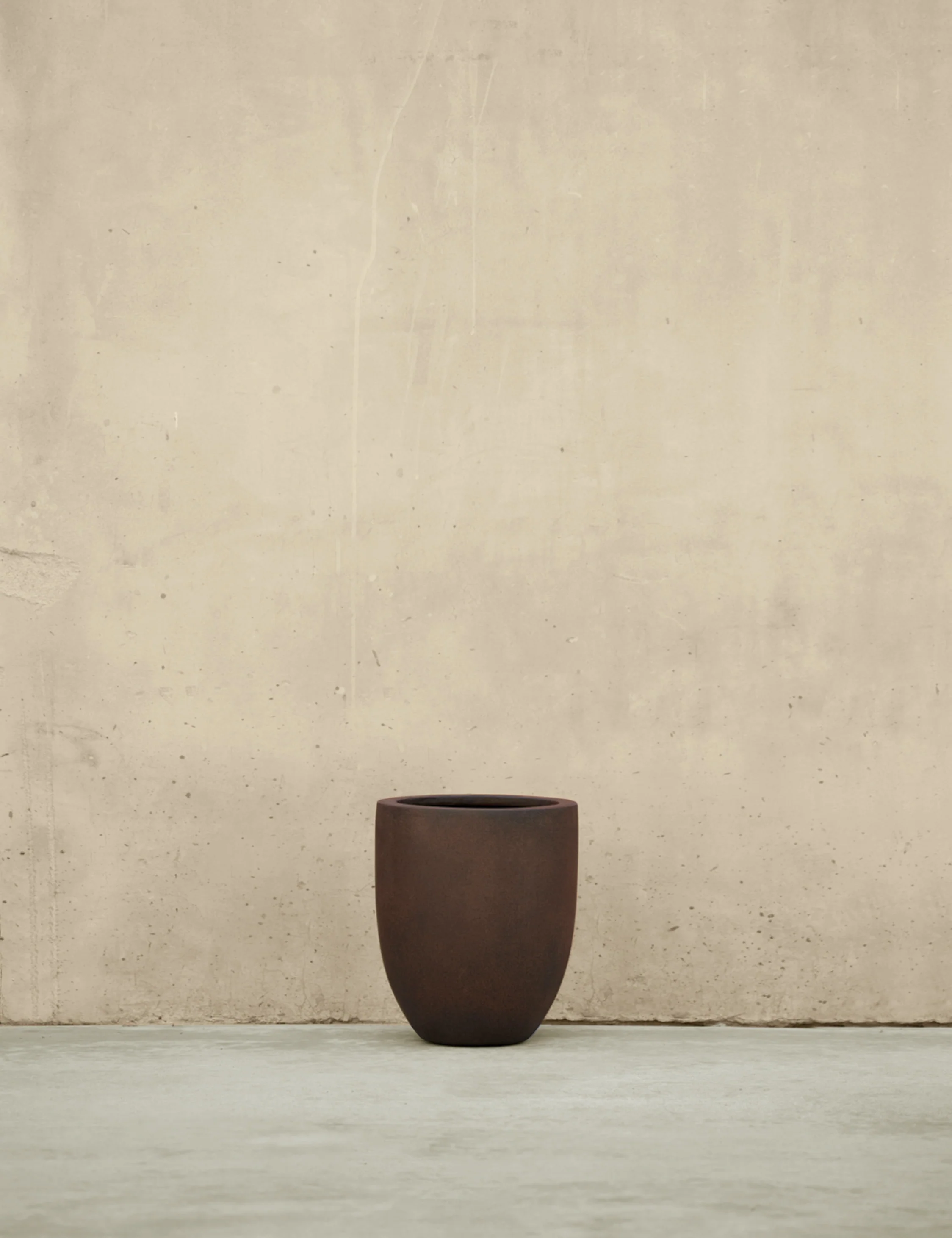 Bradford Planters by Campania International 29 Bradford Planters by Campania International