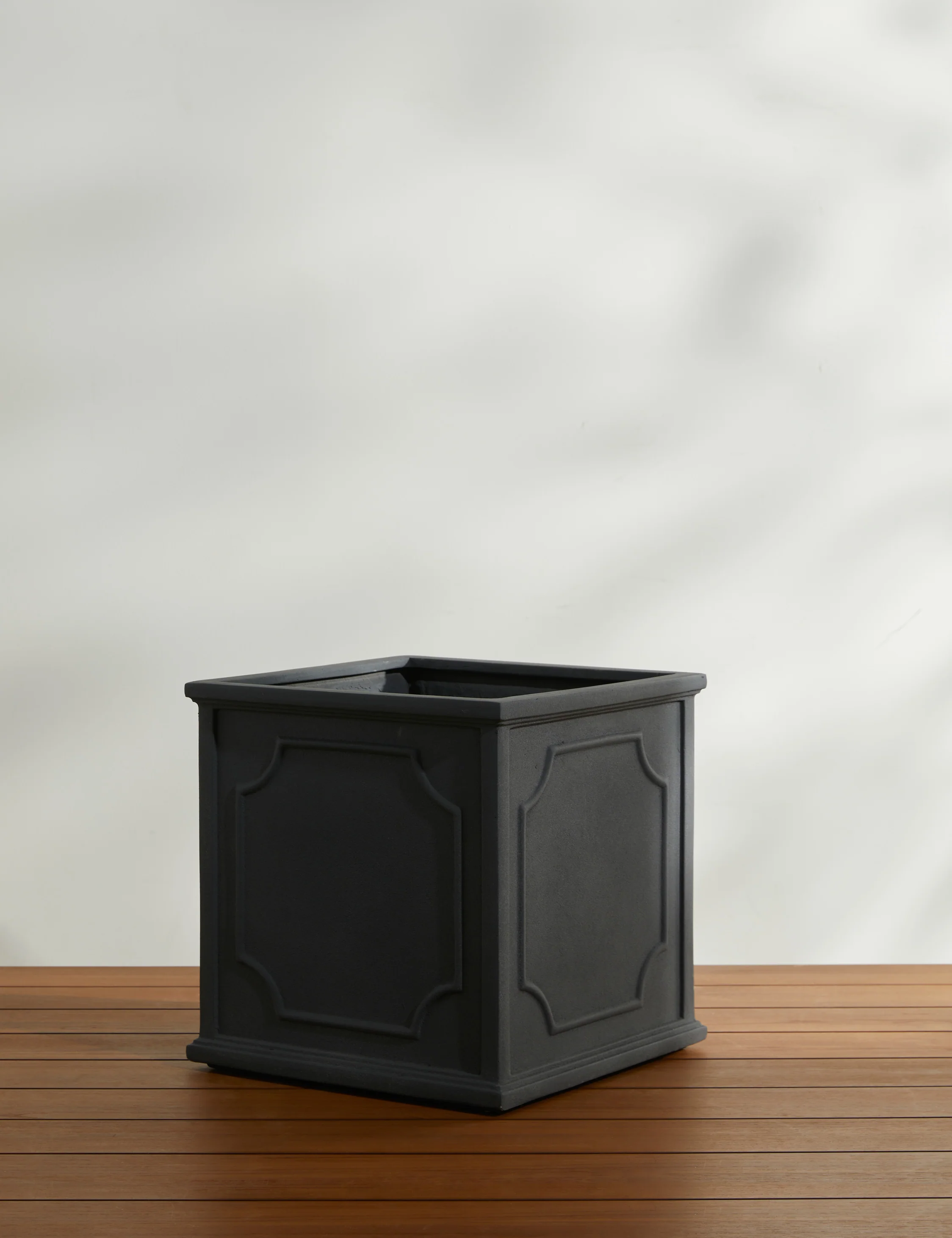 Cumberland Planter by Campania International 13 Cumberland Planter by Campania International