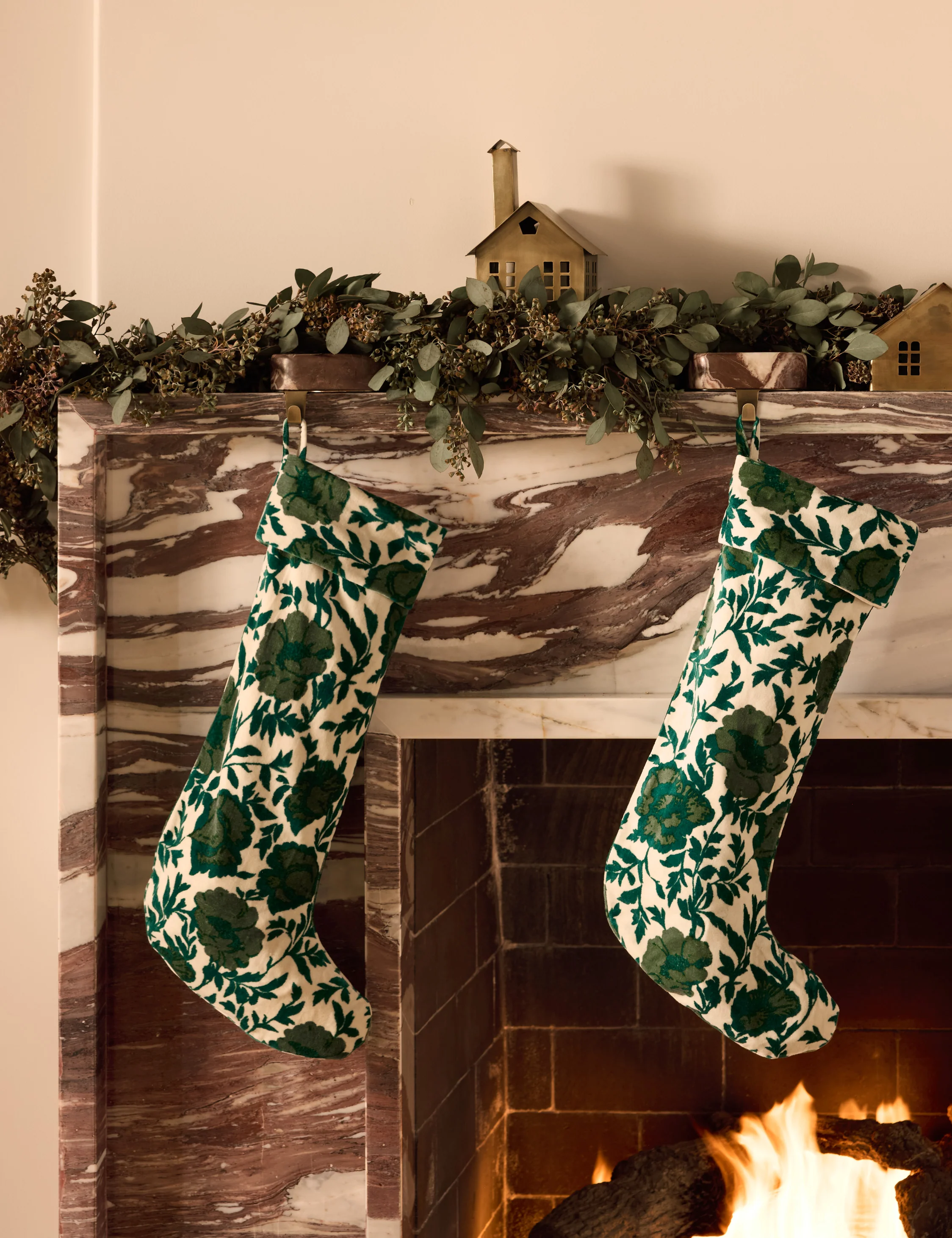 Corabel Velvet Stocking