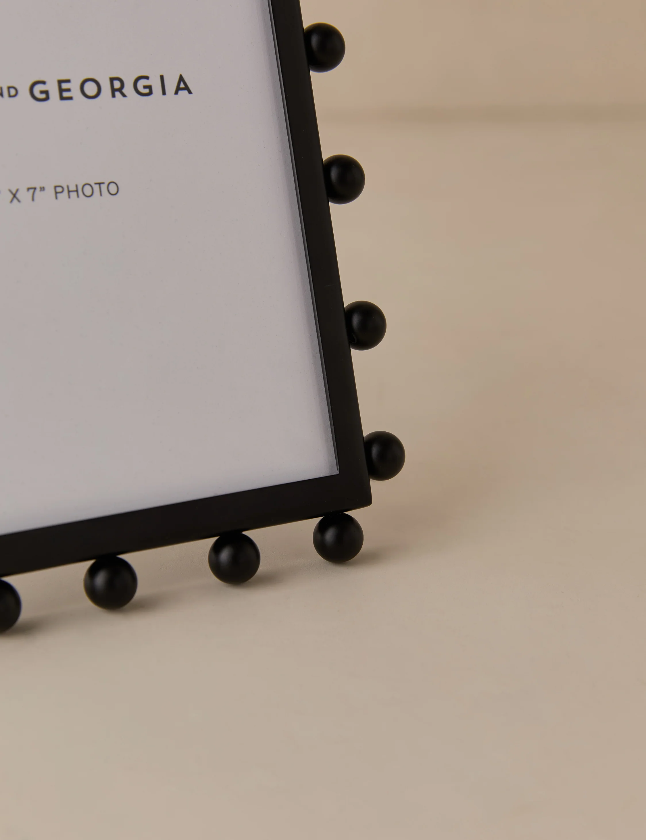 Lochlan Picture Frame