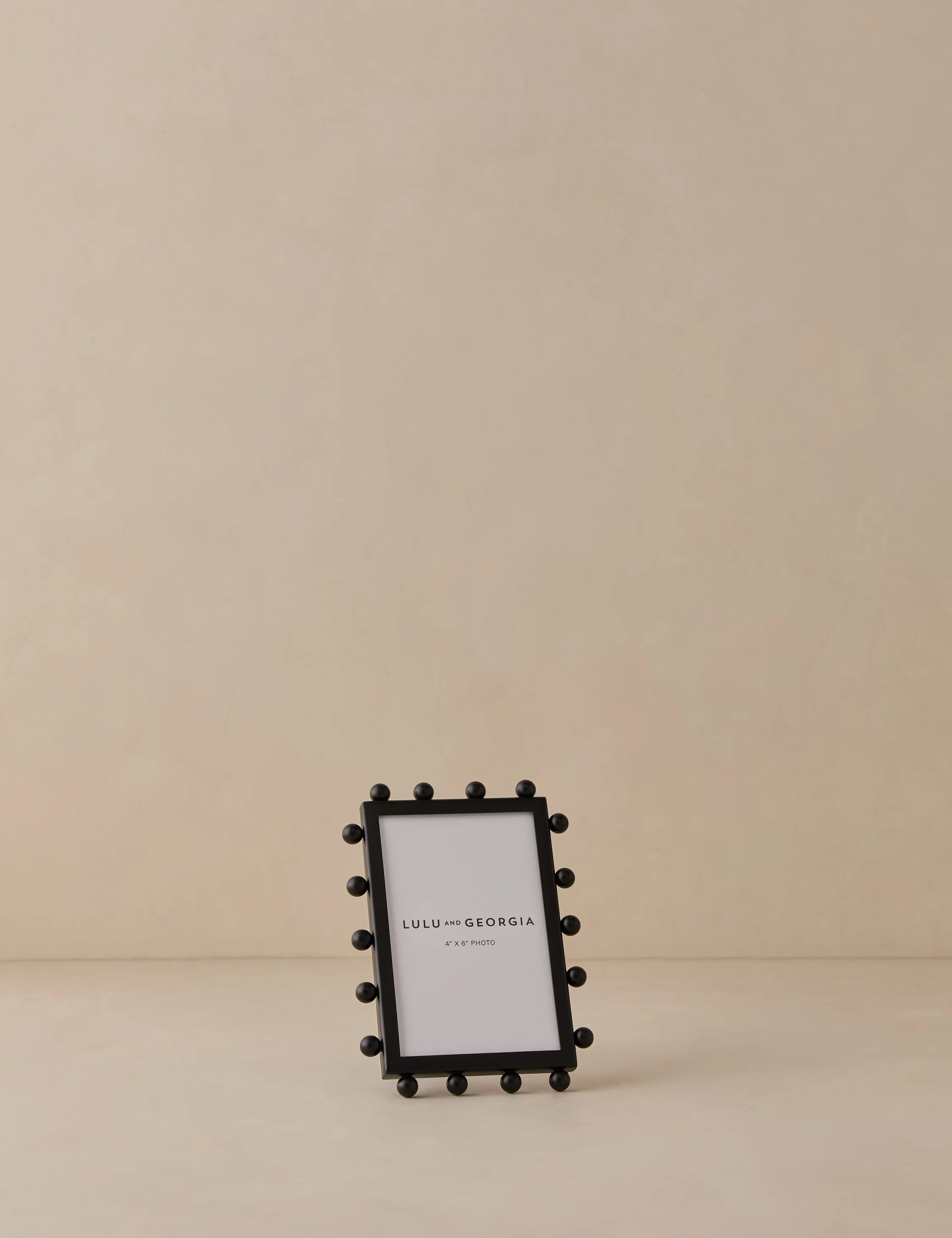 Lochlan Picture Frame