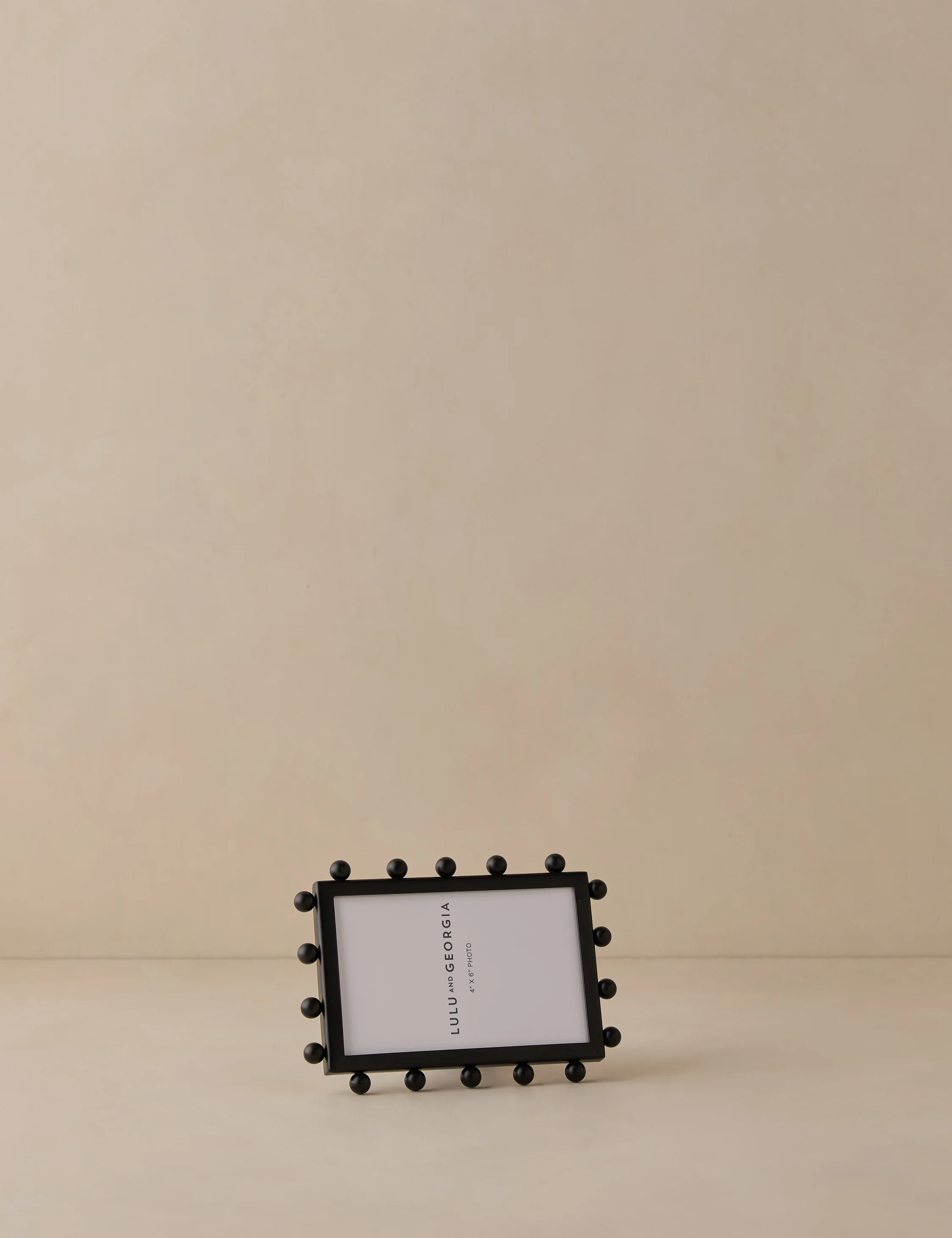 Lochlan Picture Frame