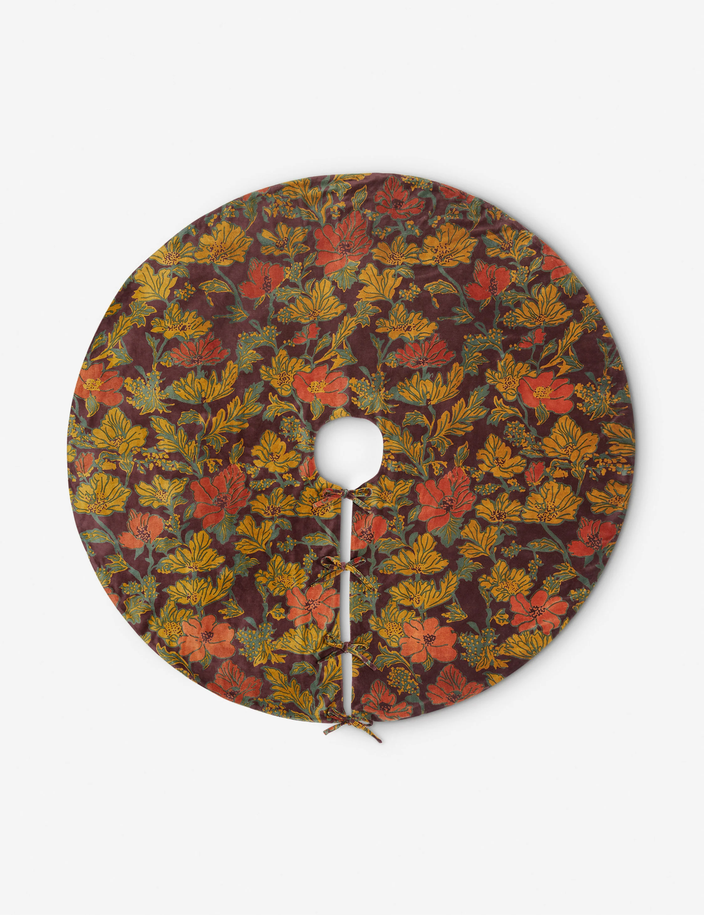 Agnetha Velvet Tree Skirt