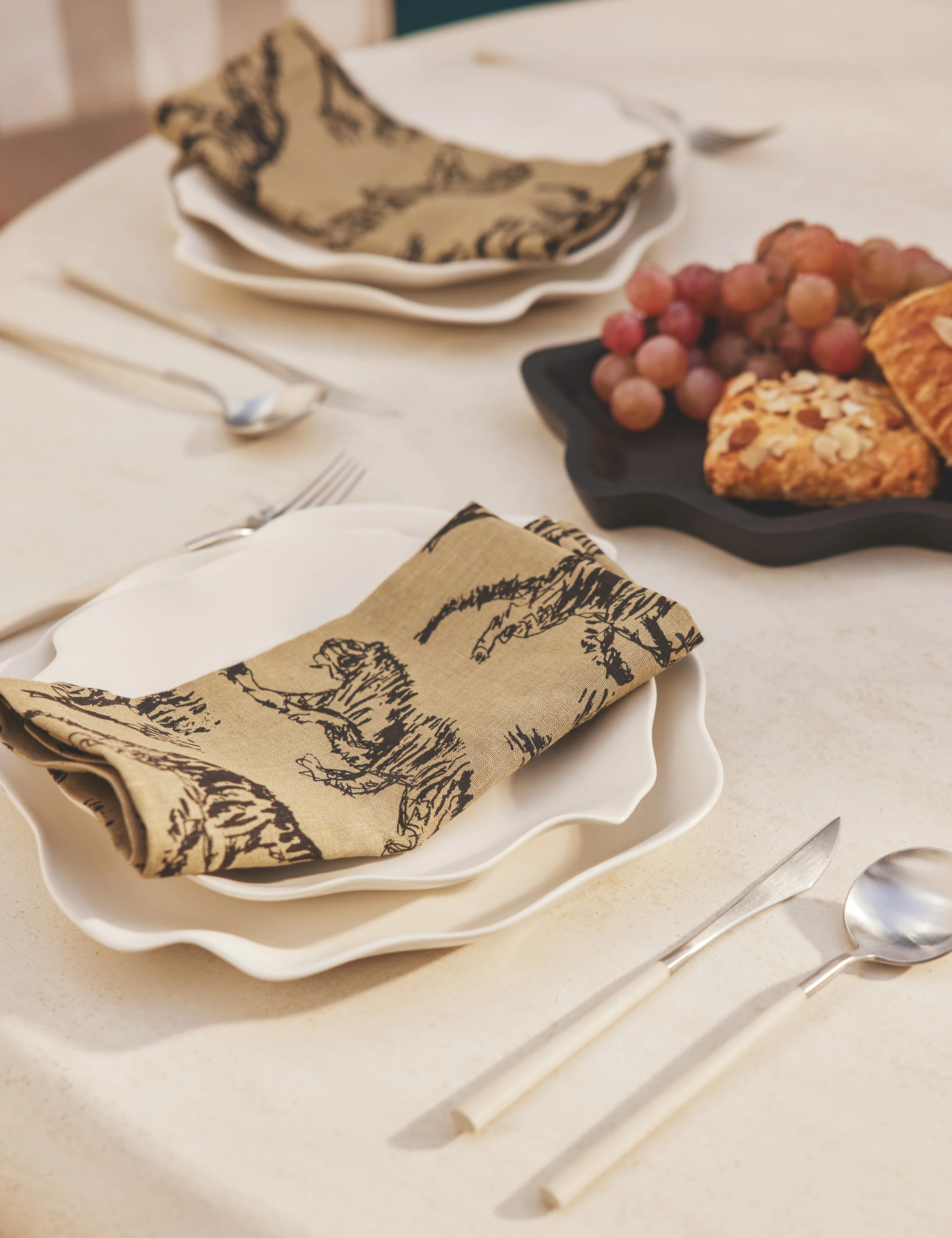 Tiger Linen Napkins (Set of 4) by Sarah Sherman Samuel