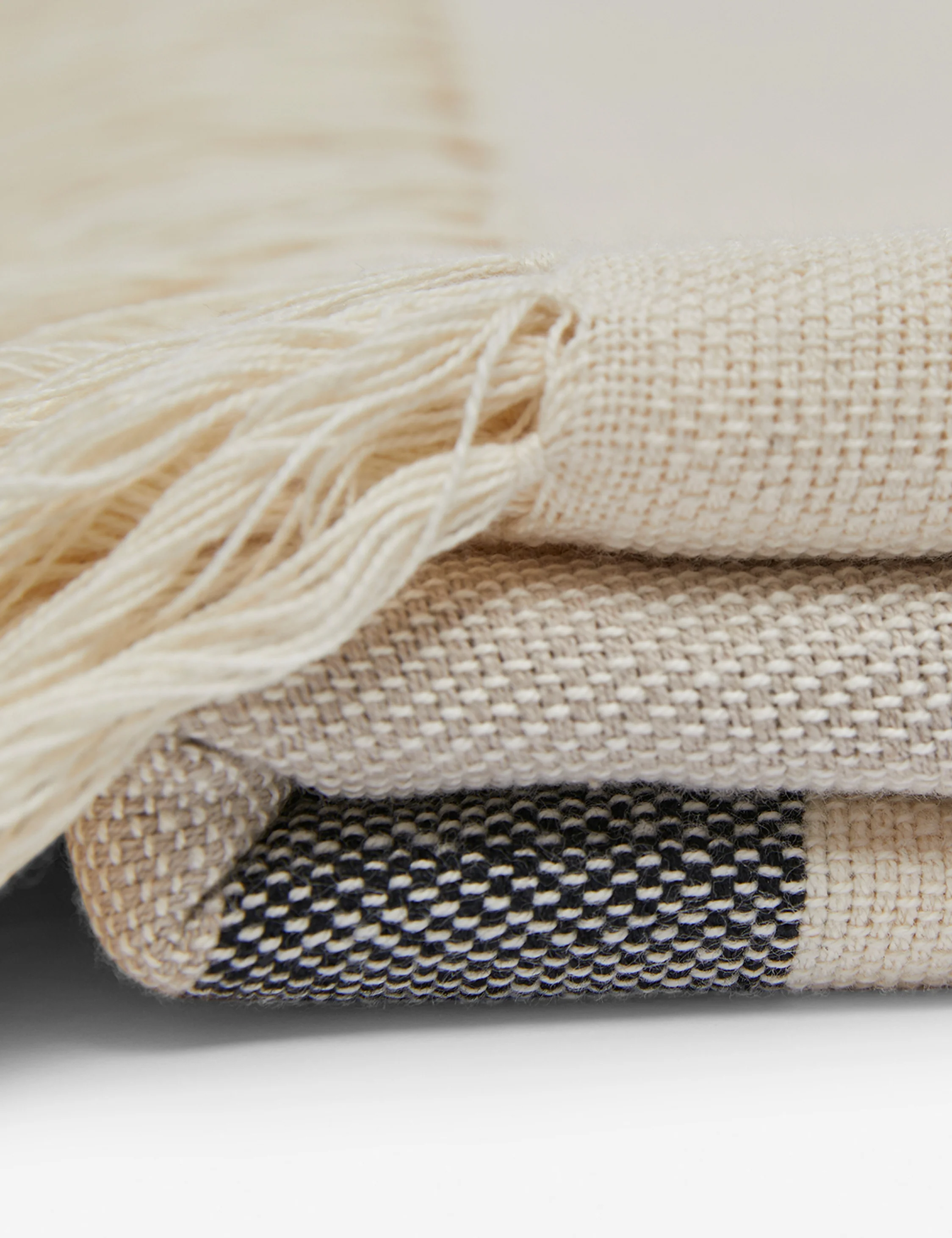 Ilse Throw by MINNA 6 Ilse Throw by MINNA