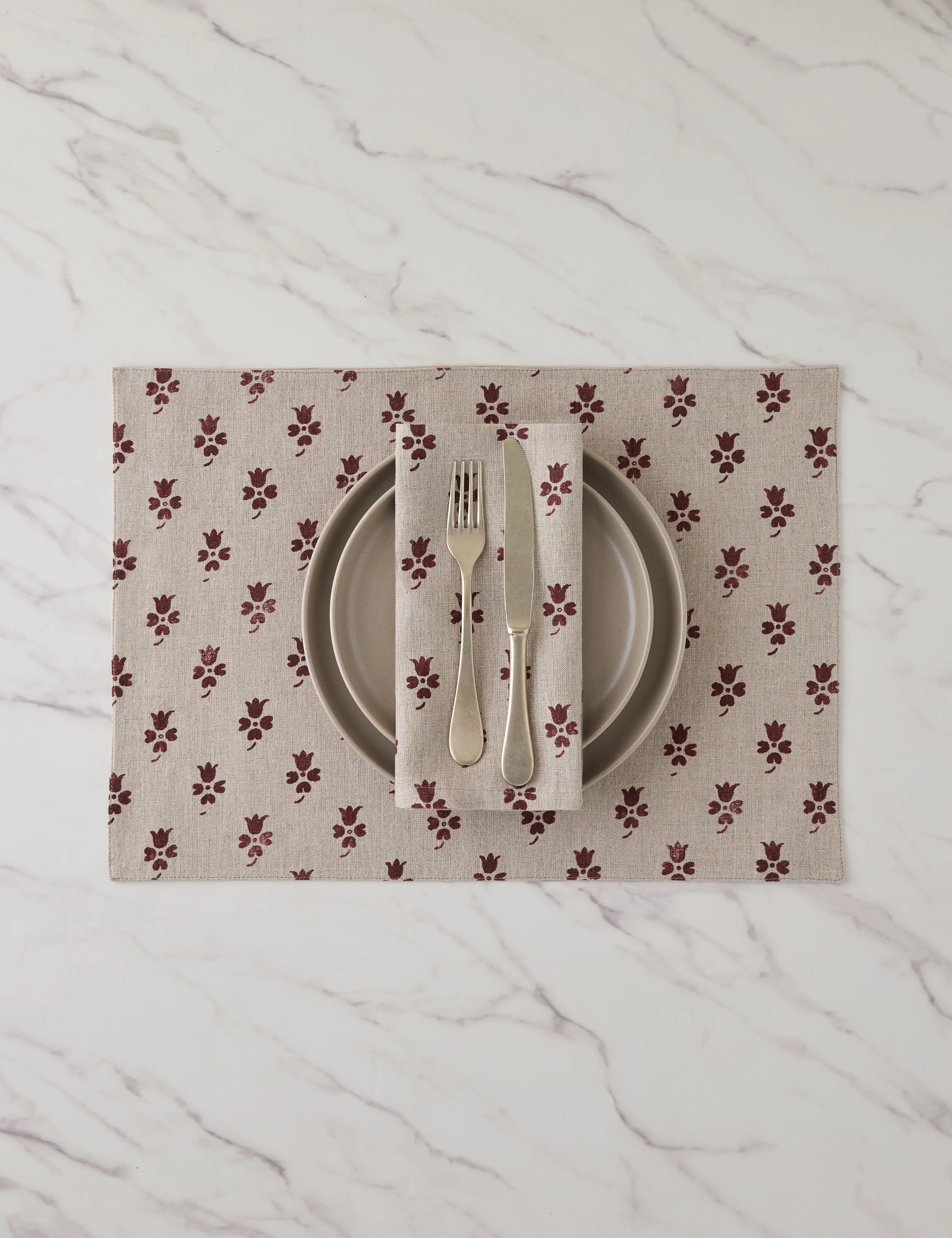 Romaric Table Linens