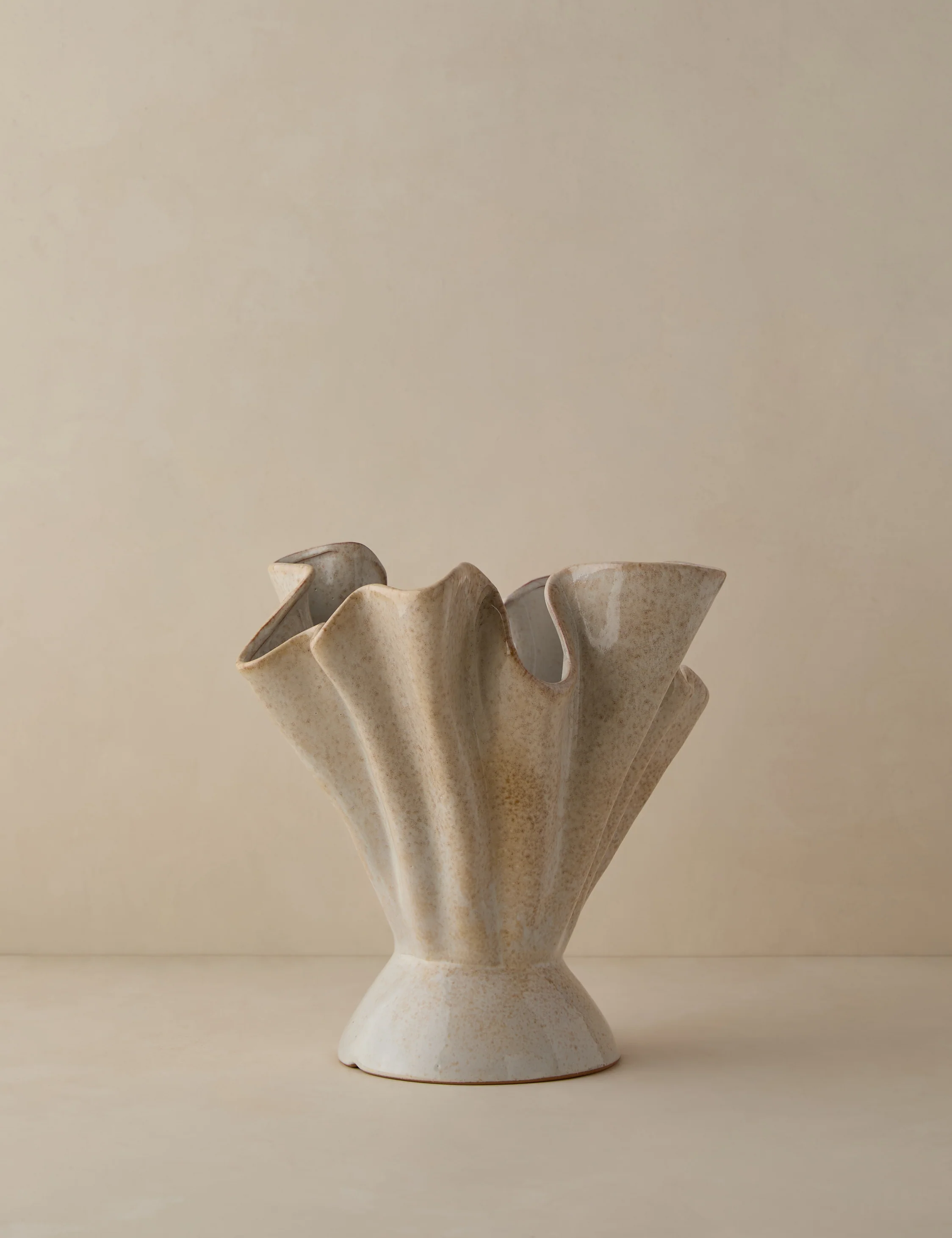 Darcia Vase