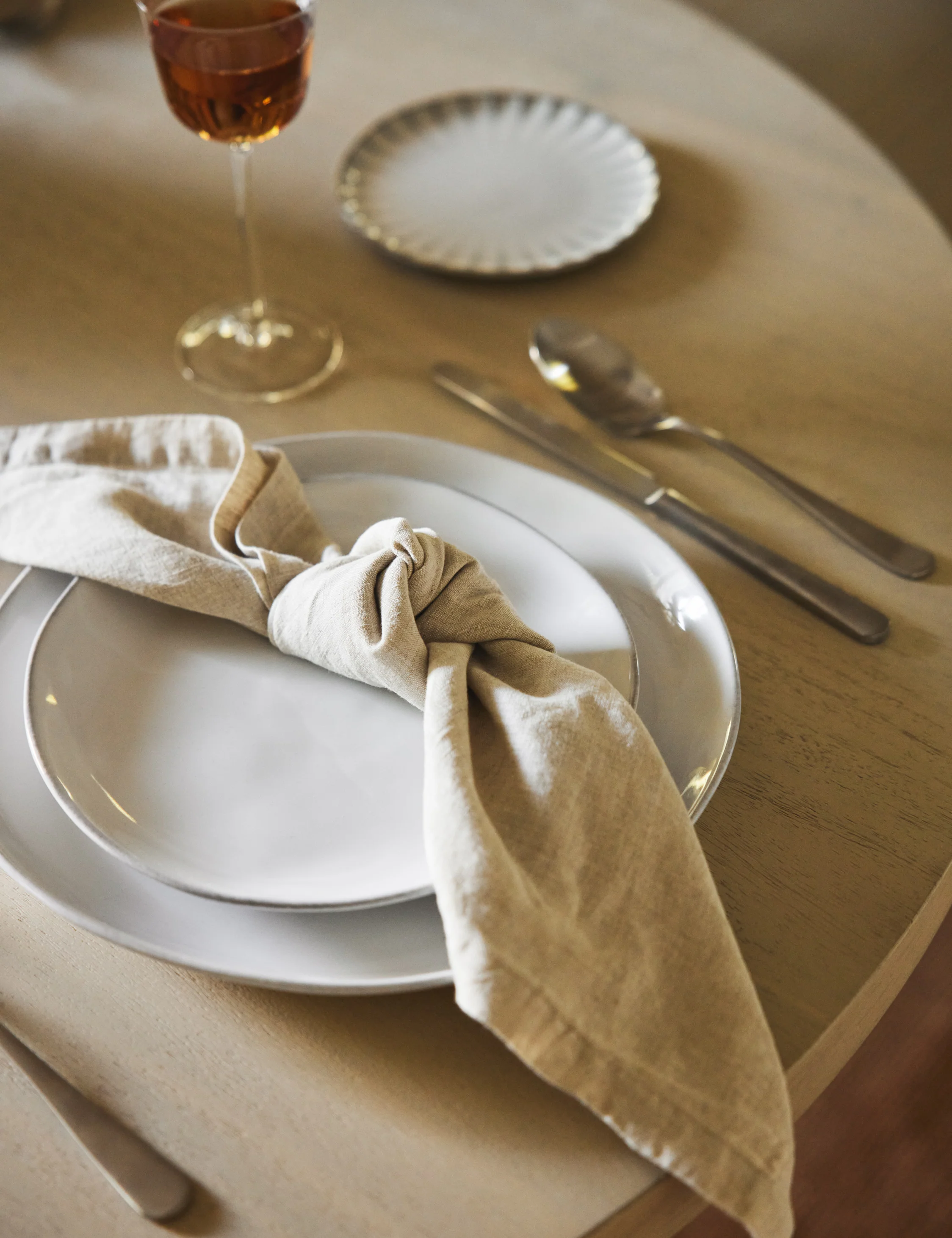 Linen Table Napkins (Set of 4) by Cultiver