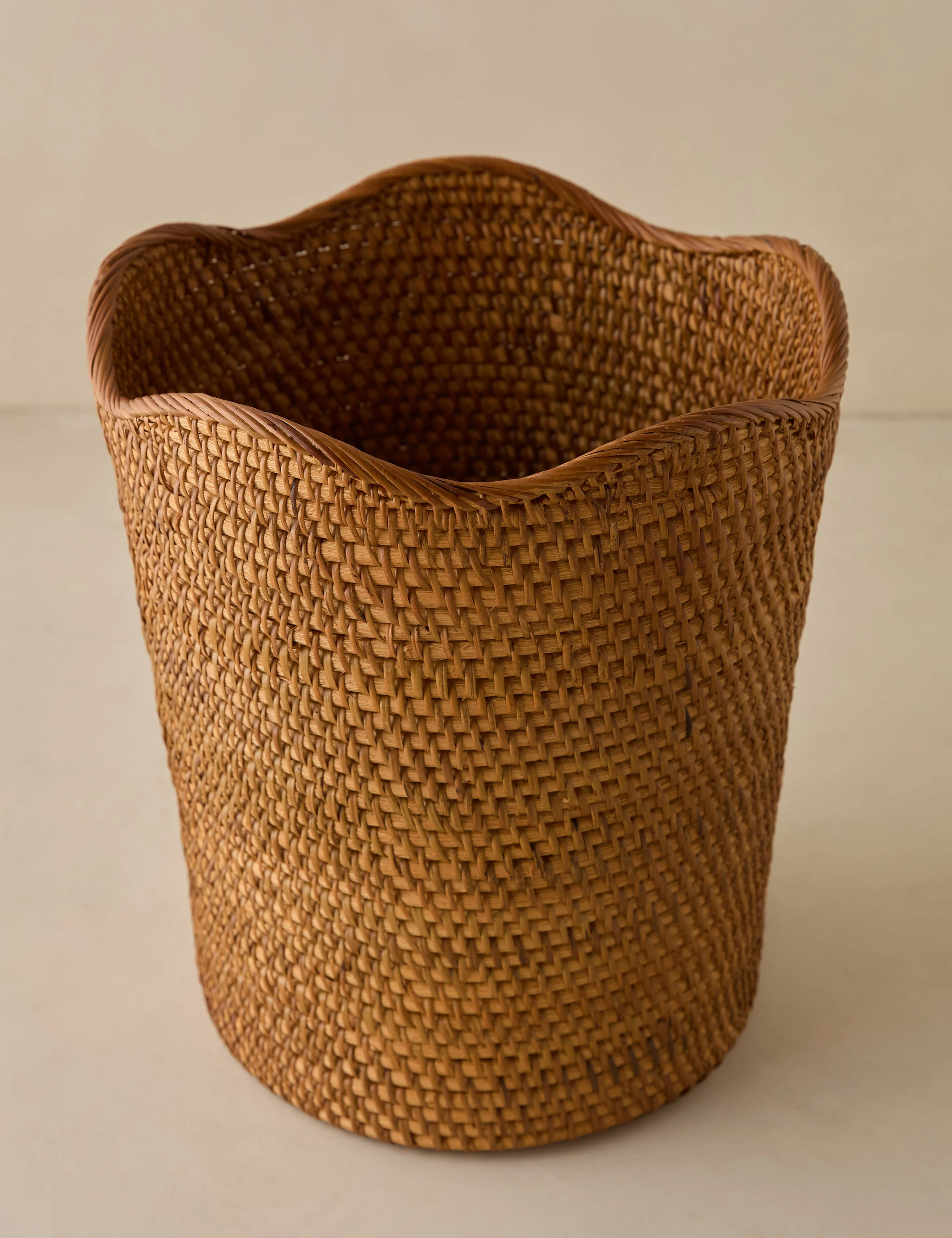 Tyna Rattan Wastebin