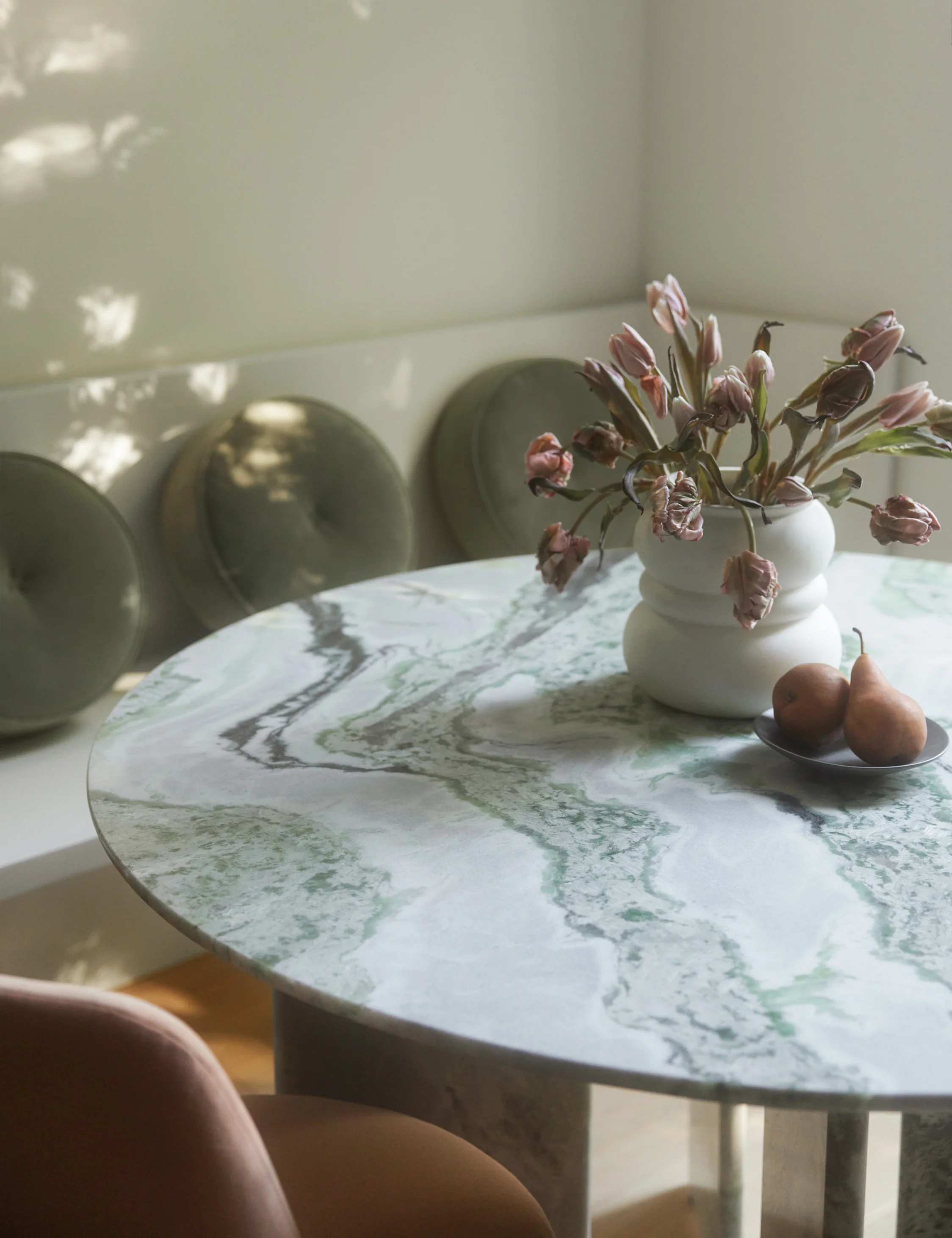 Naya Vase 3 Naya Vase