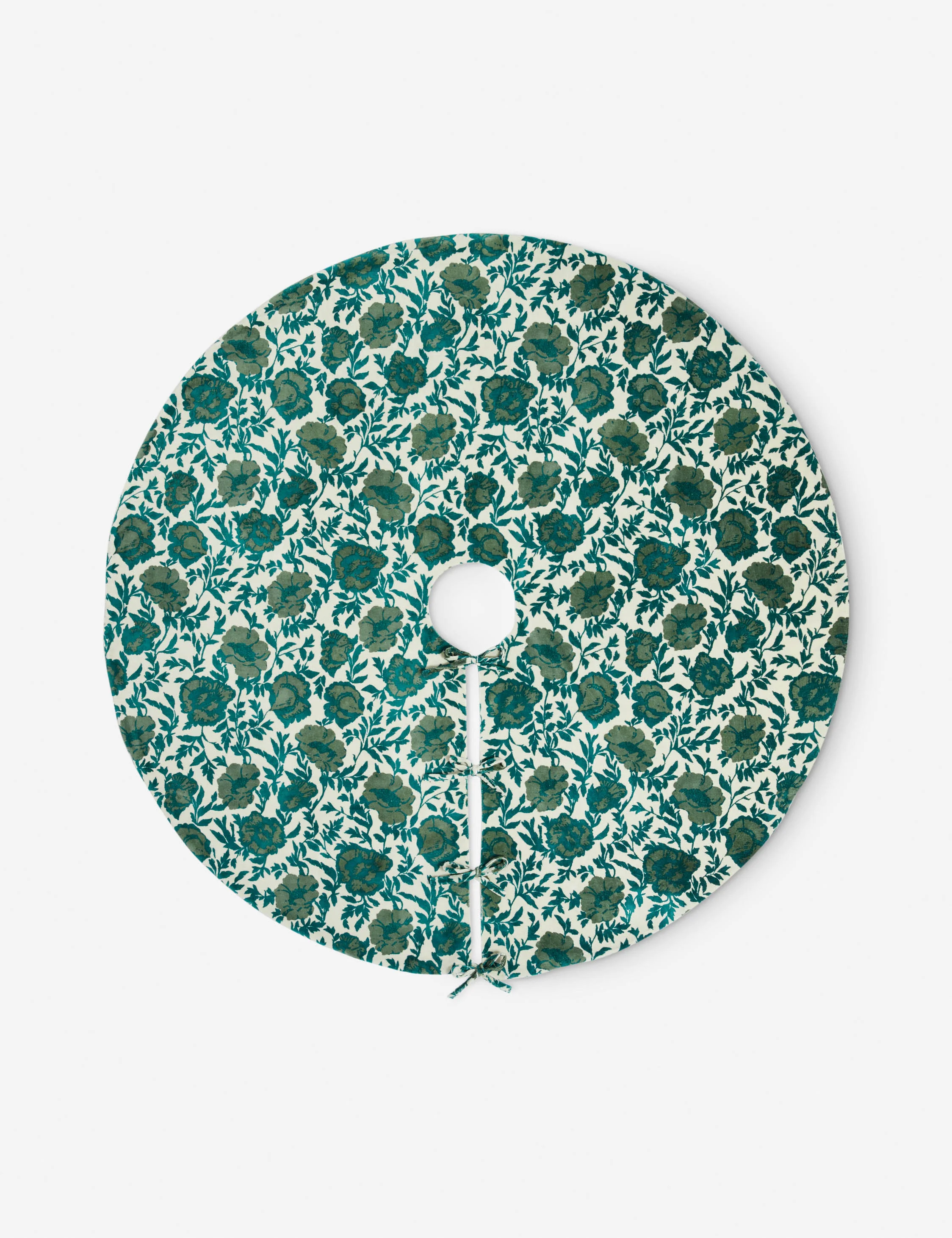 Corabel Velvet Tree Skirt