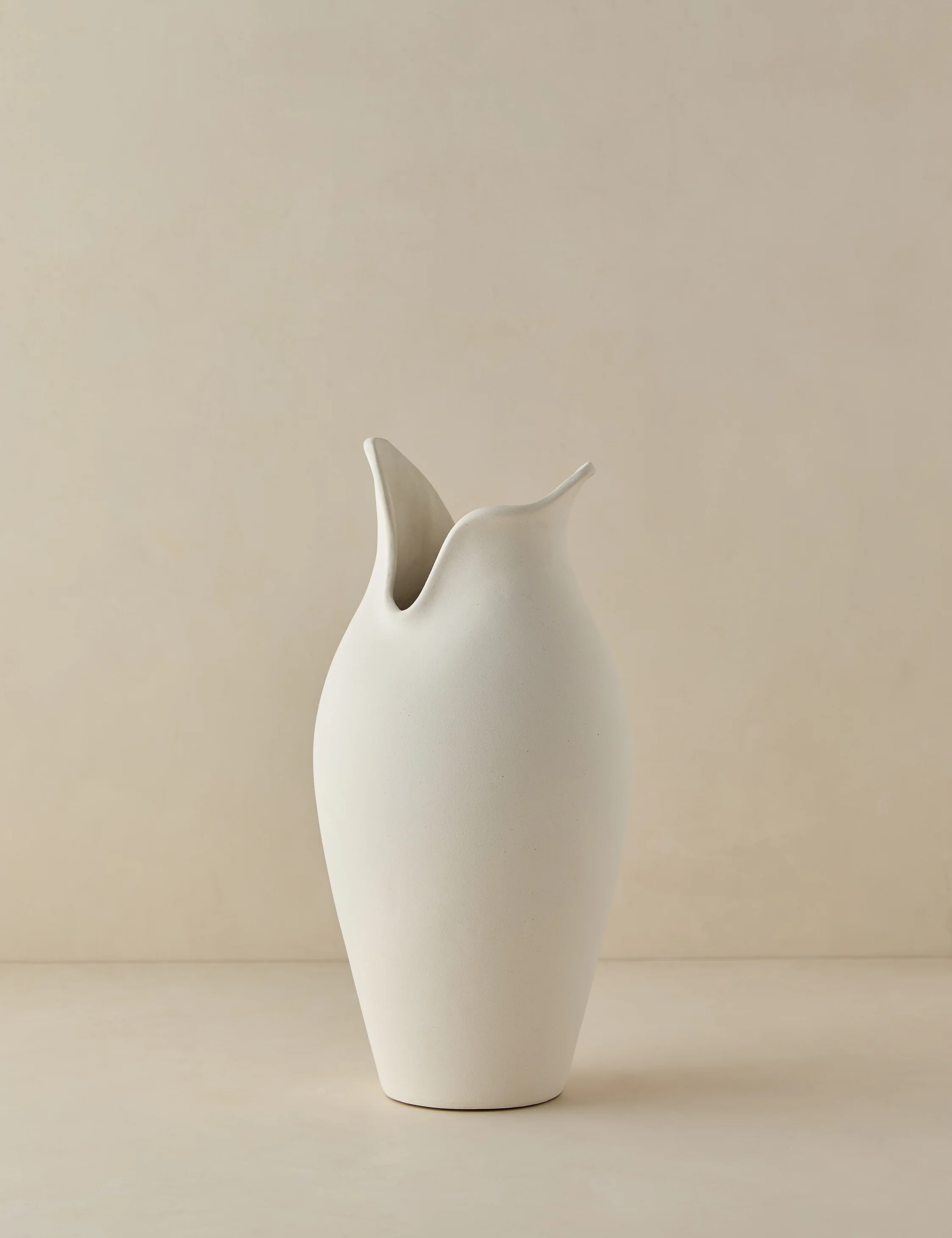 Avayah Vase