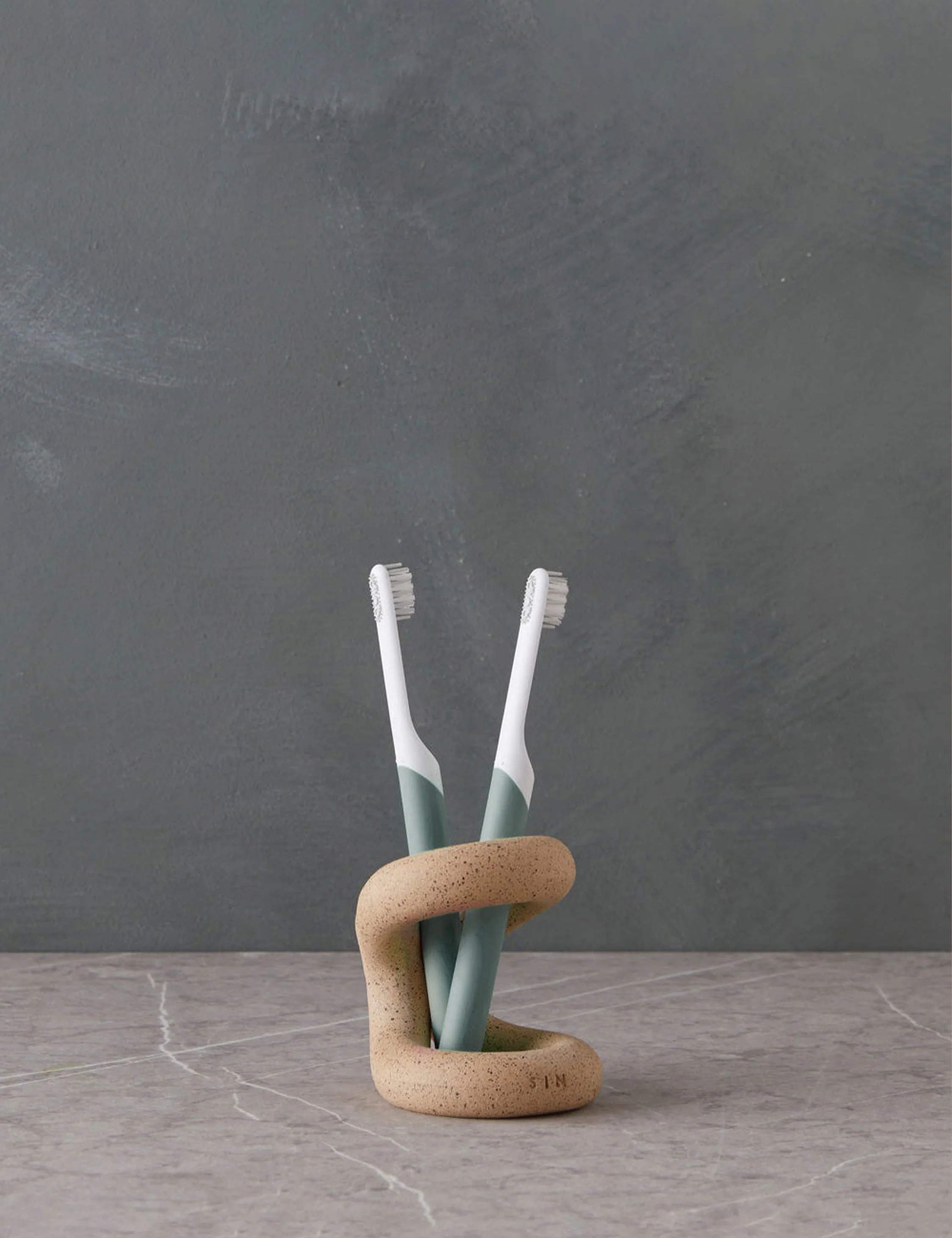 Ood Toothbrush Holder by SIN