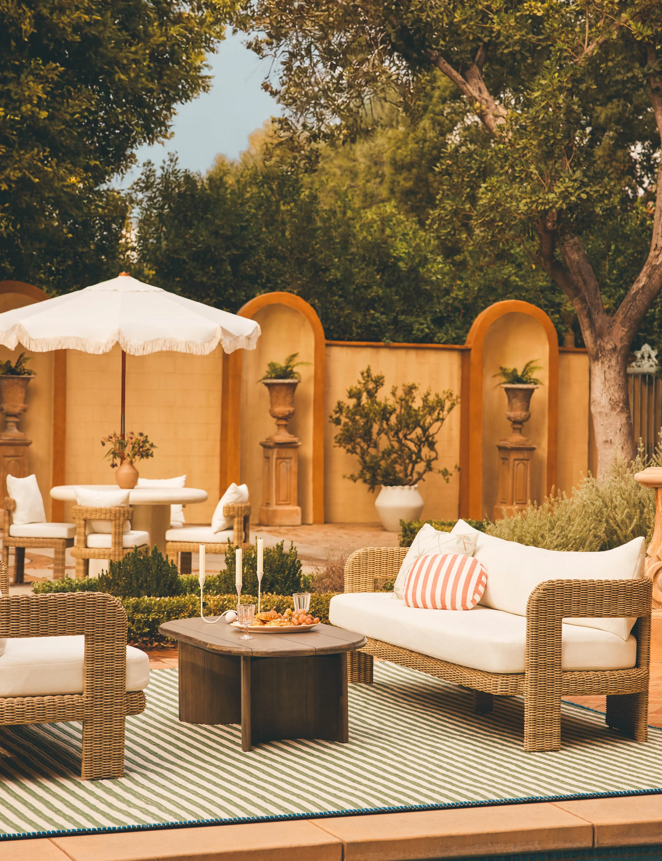 Market Umbrella by Business & Pleasure Co.