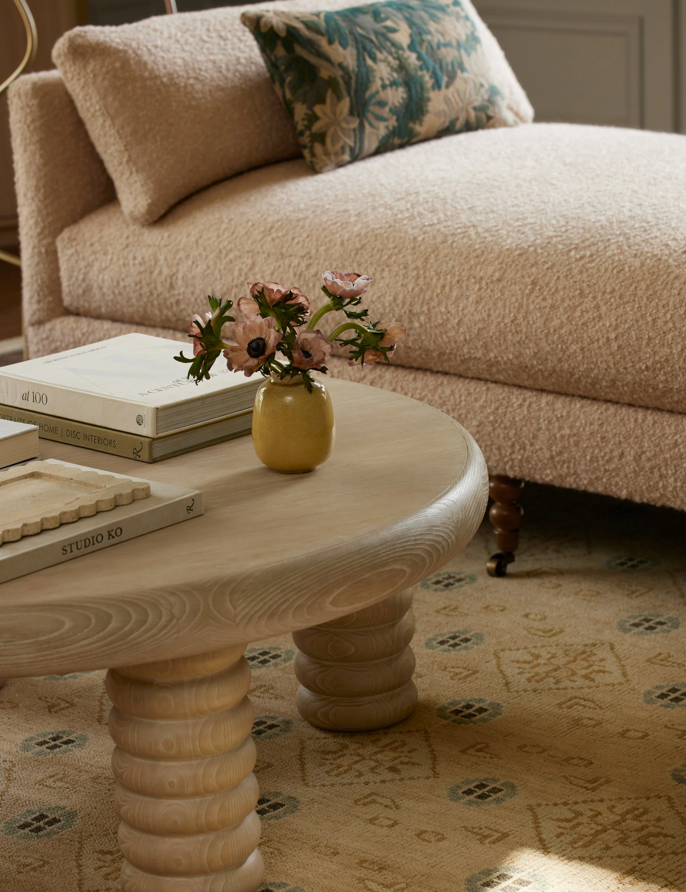 Bryony Vases (Set of 3) 3 Bryony Vases (Set of 3)