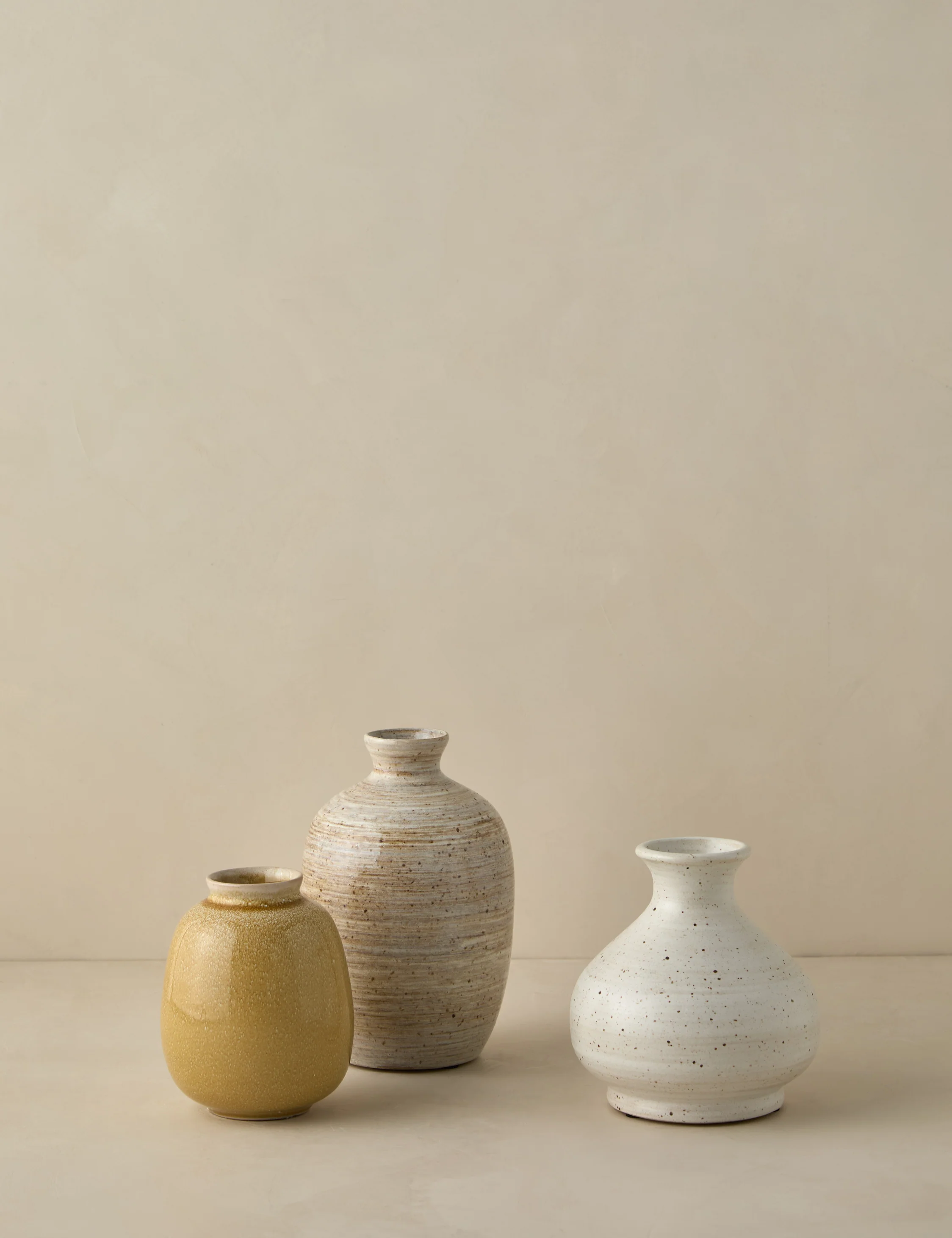 Bryony Vases (Set of 3) 8 Bryony Vases (Set of 3)
