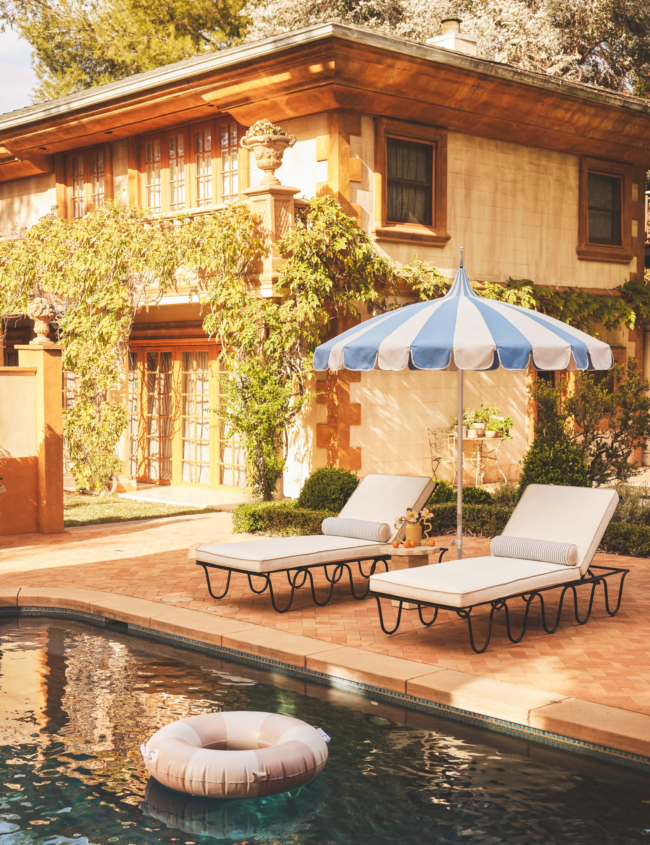 Aamu 8'6" Pagoda Outdoor Umbrella by Sarah Sherman Samuel 11 Aamu 8'6" Pagoda Outdoor Umbrella by Sarah Sherman Samuel