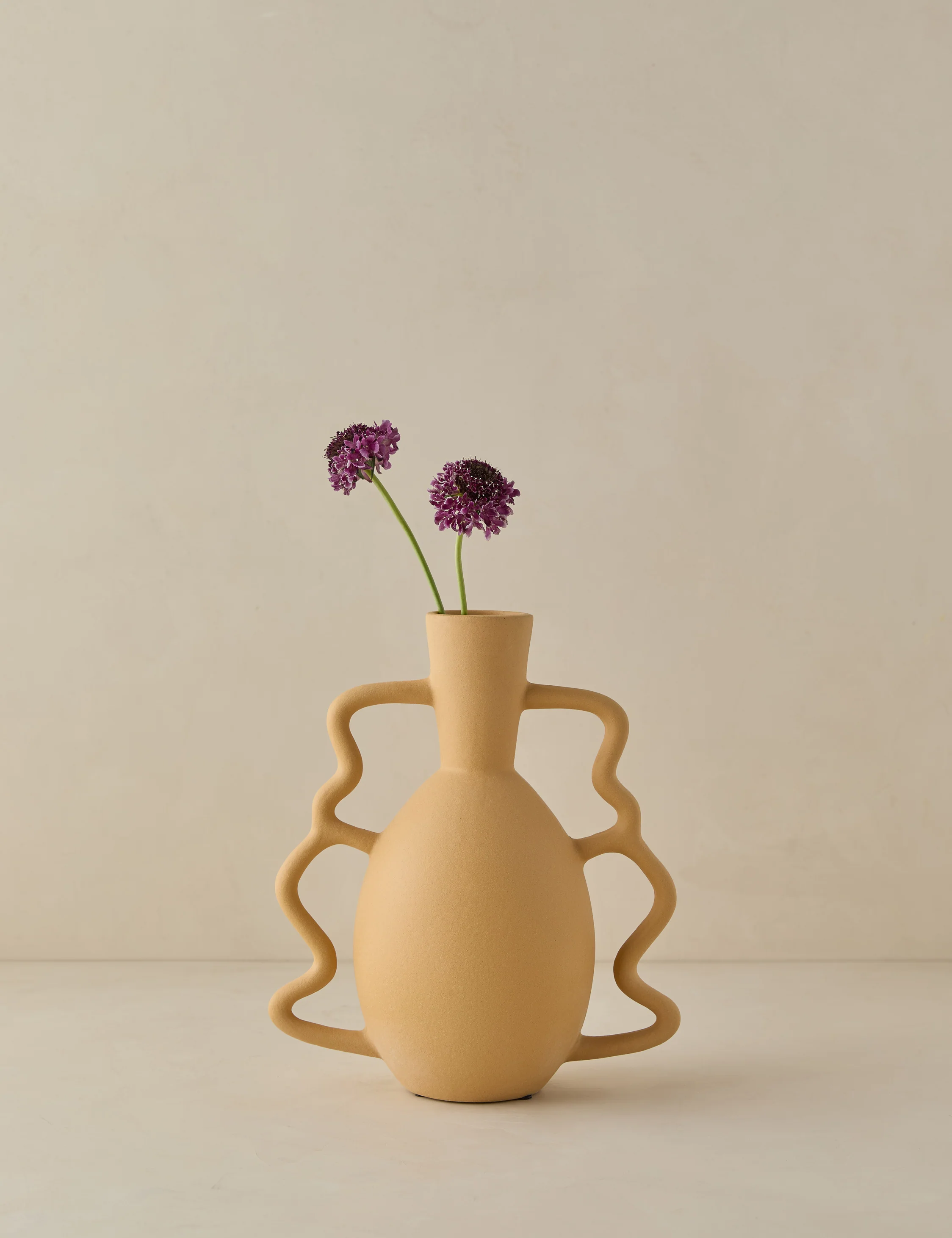 Zayden Vase