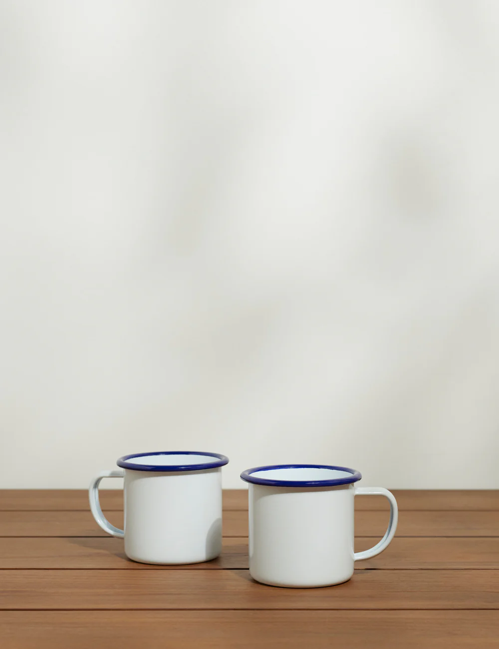 Enamelware Mug (Set of 4) by Crow Canyon 3 Enamelware Mug (Set of 4) by Crow Canyon