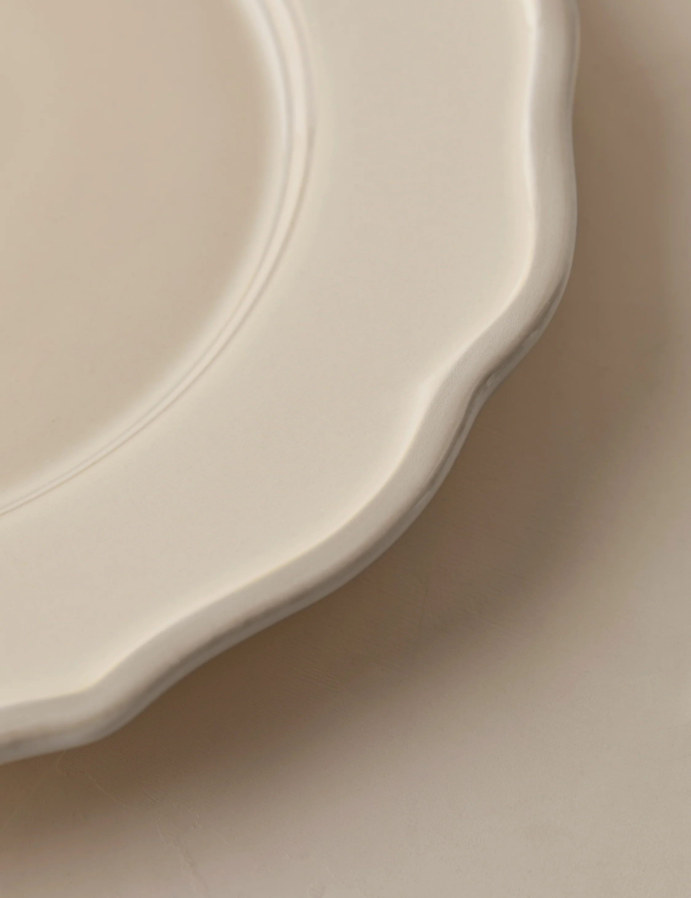 Stoneware Dinnerware by Maison Madison 108 Stoneware Dinnerware by Maison Madison