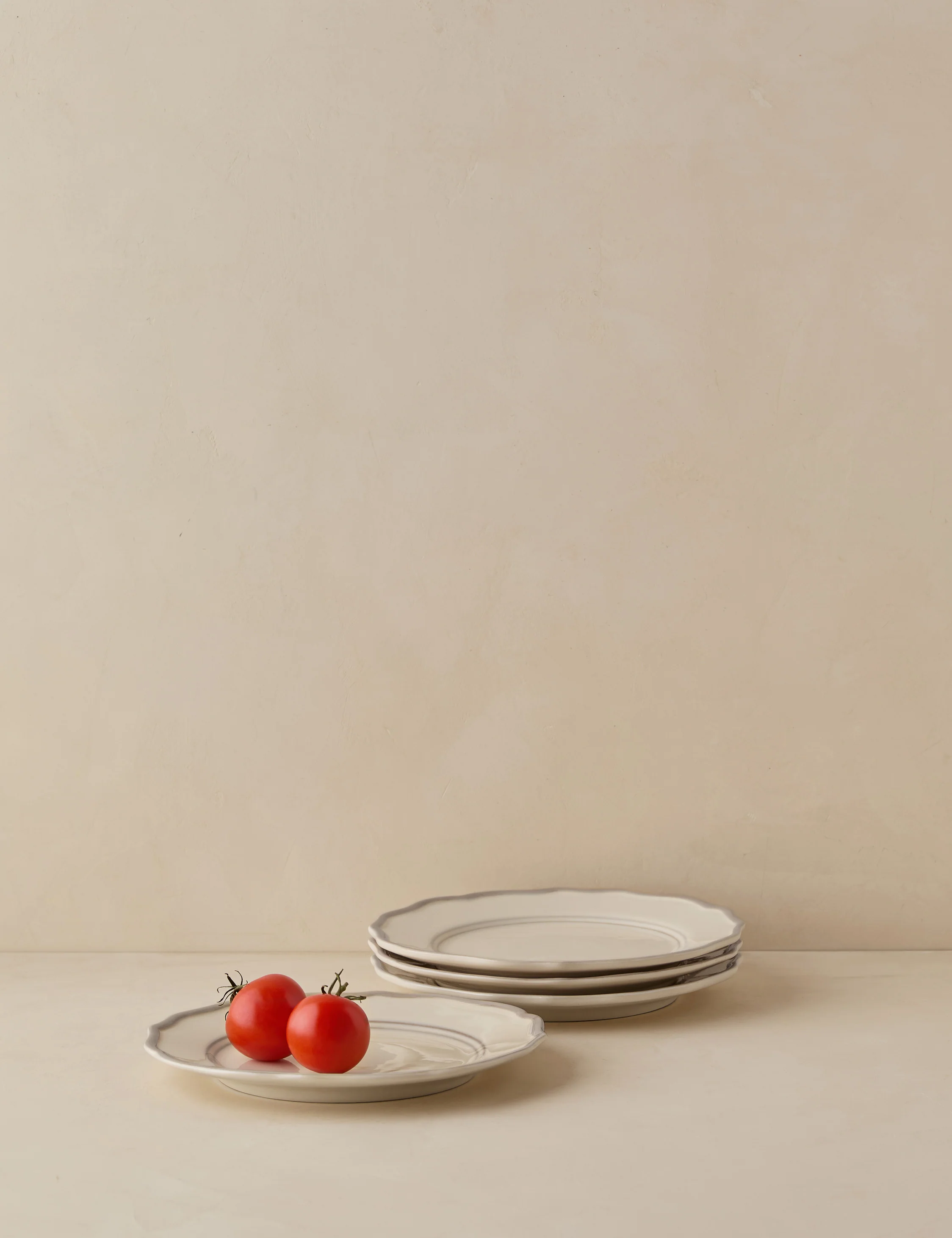 Stoneware Dinnerware by Maison Madison 110 Stoneware Dinnerware by Maison Madison