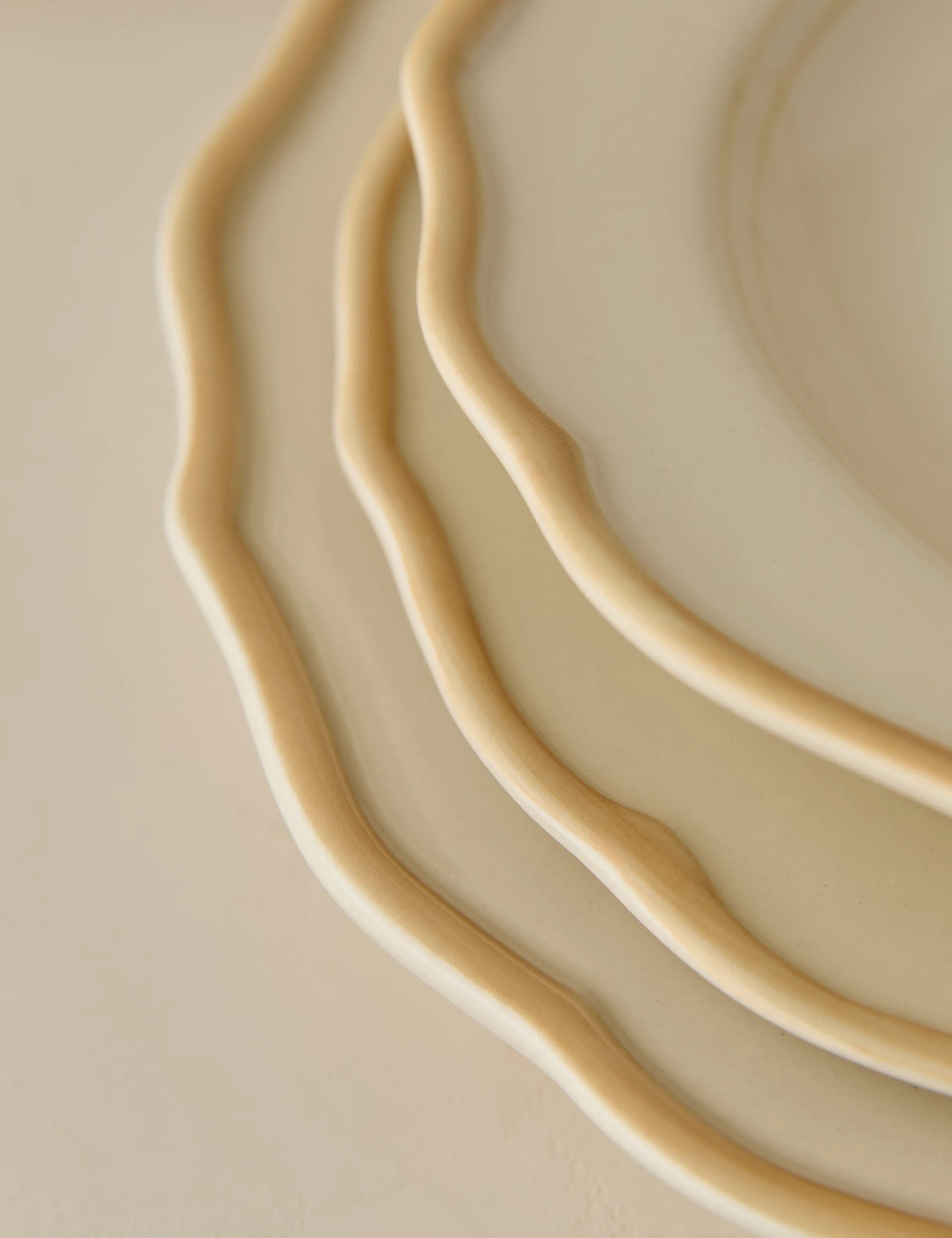 Stoneware Dinnerware by Maison Madison 76 Stoneware Dinnerware by Maison Madison