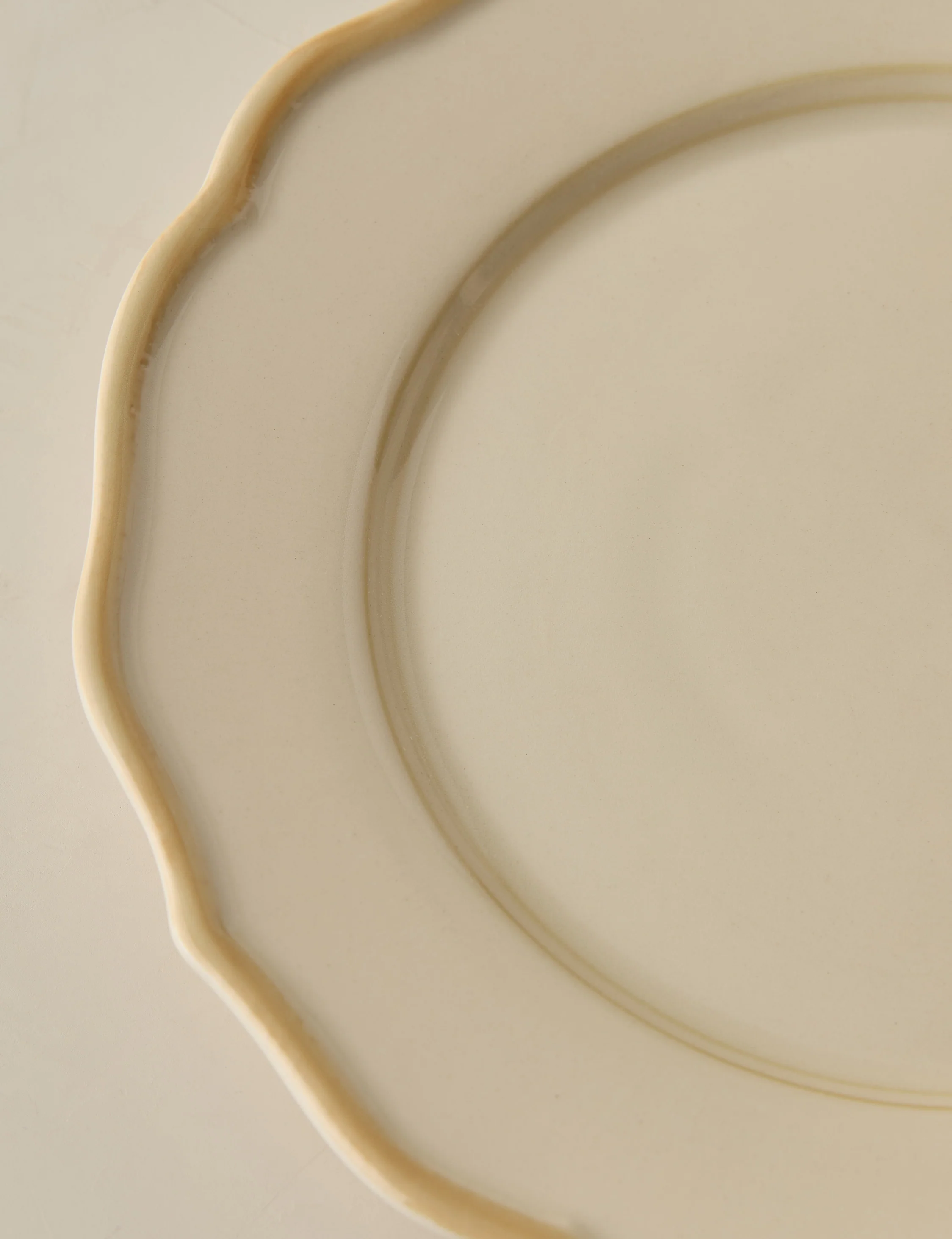 Stoneware Dinnerware by Maison Madison 81 Stoneware Dinnerware by Maison Madison