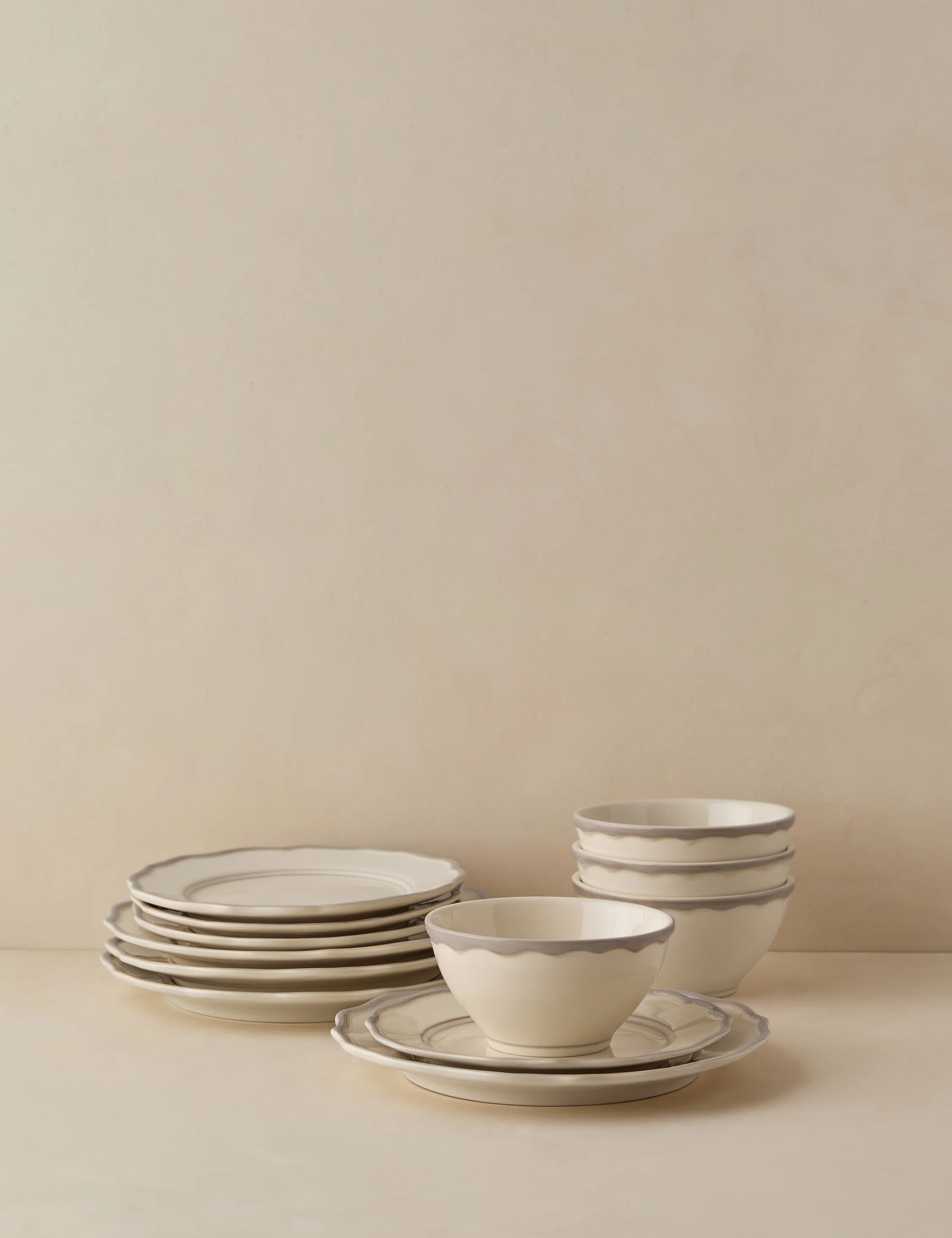 Stoneware Dinnerware by Maison Madison 97 Stoneware Dinnerware by Maison Madison
