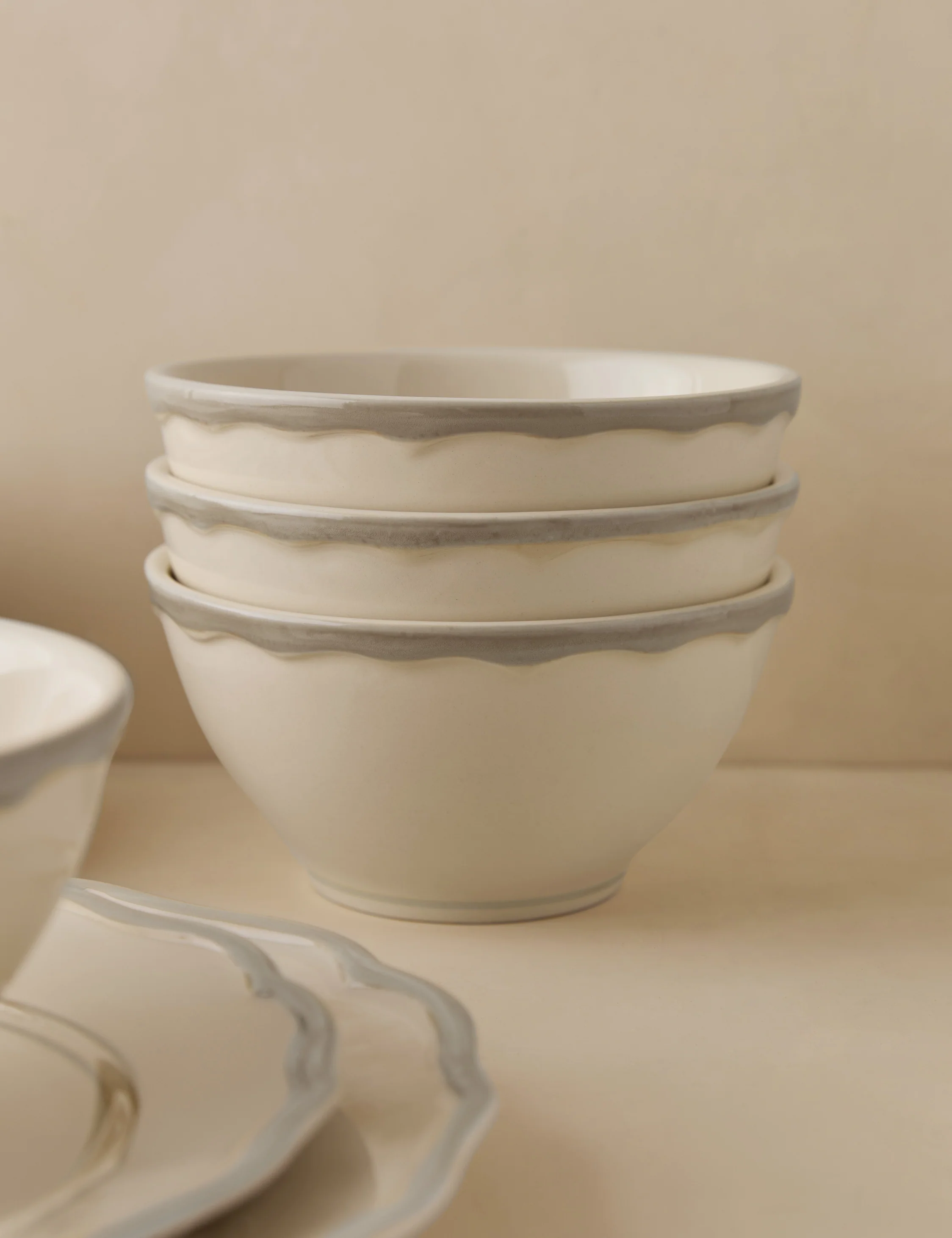 Stoneware Dinnerware by Maison Madison 98 Stoneware Dinnerware by Maison Madison