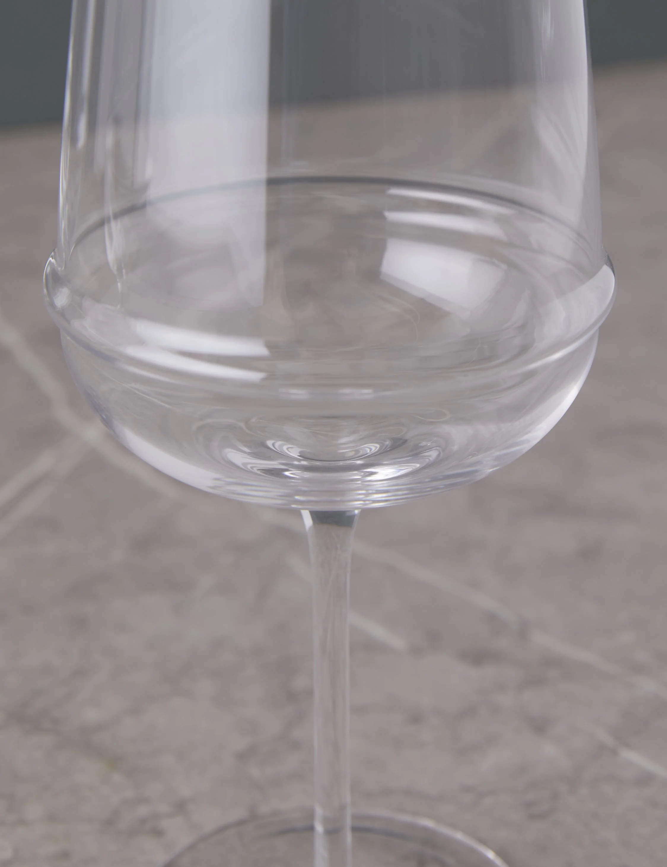 Dune Glassware by Kelly Wearstler x Serax 13 Dune Glassware by Kelly Wearstler x Serax