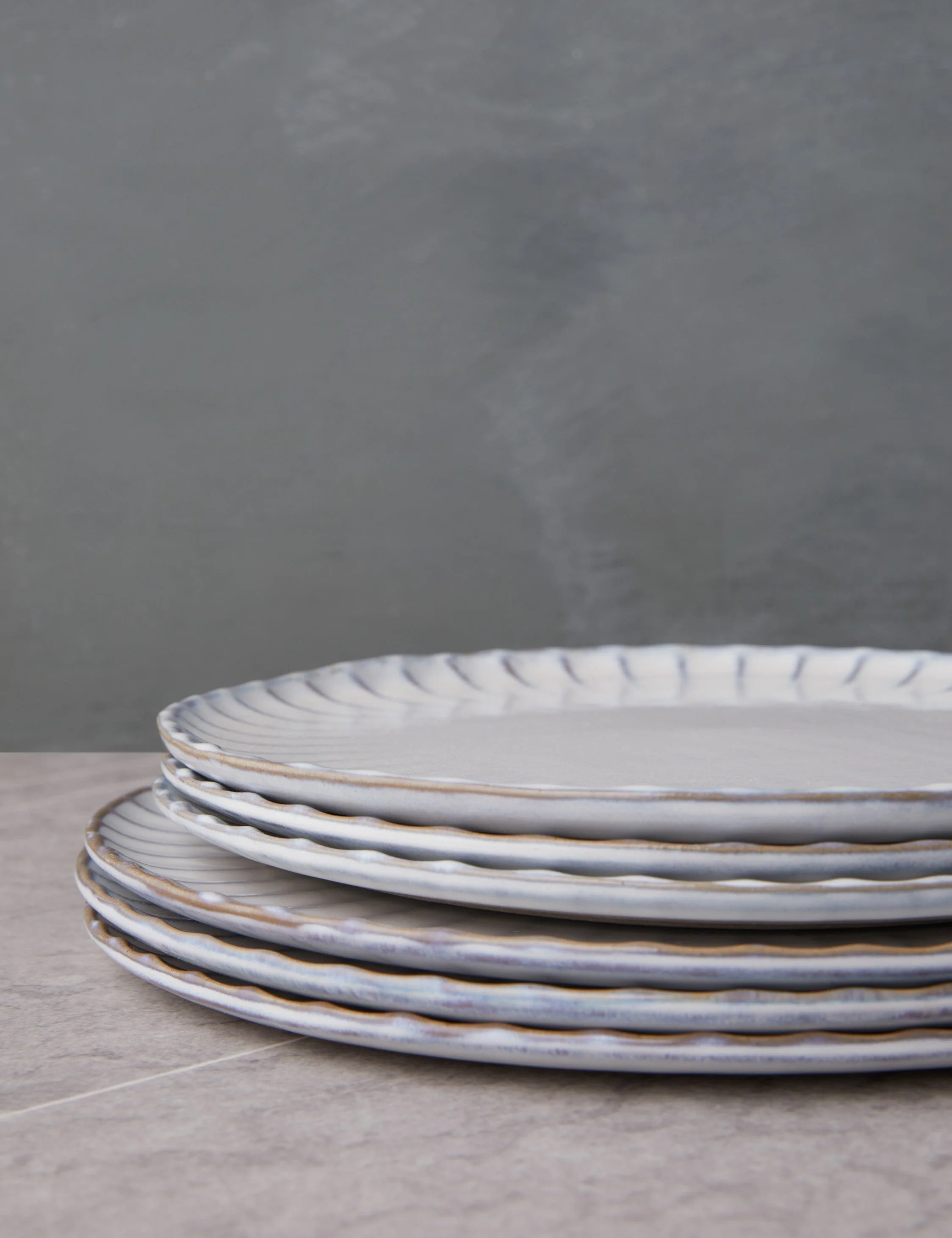 Inku Ceramic Dinnerware by Sergio Herman x Serax 10 Inku Ceramic Dinnerware by Sergio Herman x Serax