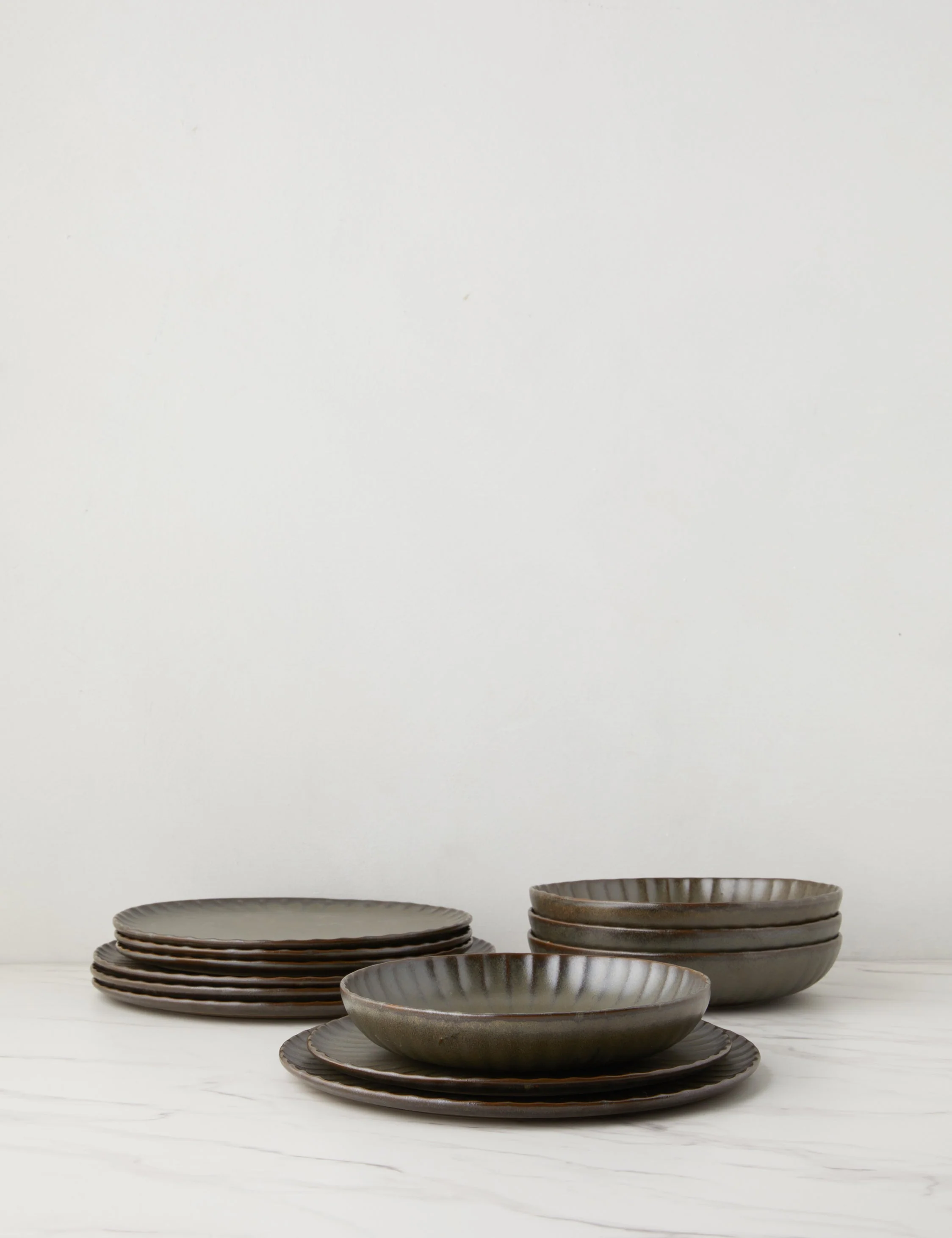 Inku Ceramic Dinnerware by Sergio Herman x Serax 14 Inku Ceramic Dinnerware by Sergio Herman x Serax