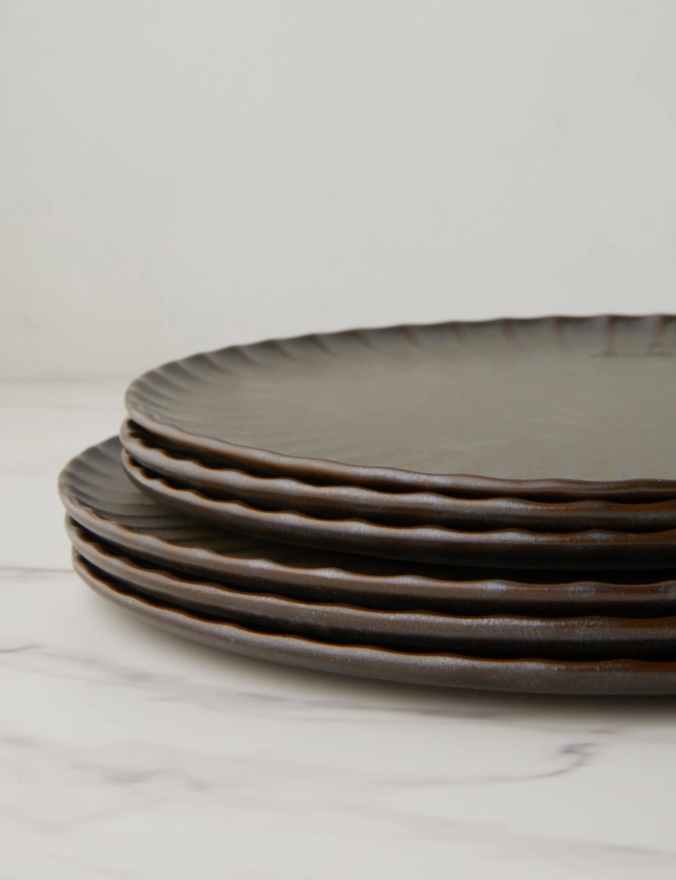 Inku Ceramic Dinnerware by Sergio Herman x Serax 16 Inku Ceramic Dinnerware by Sergio Herman x Serax